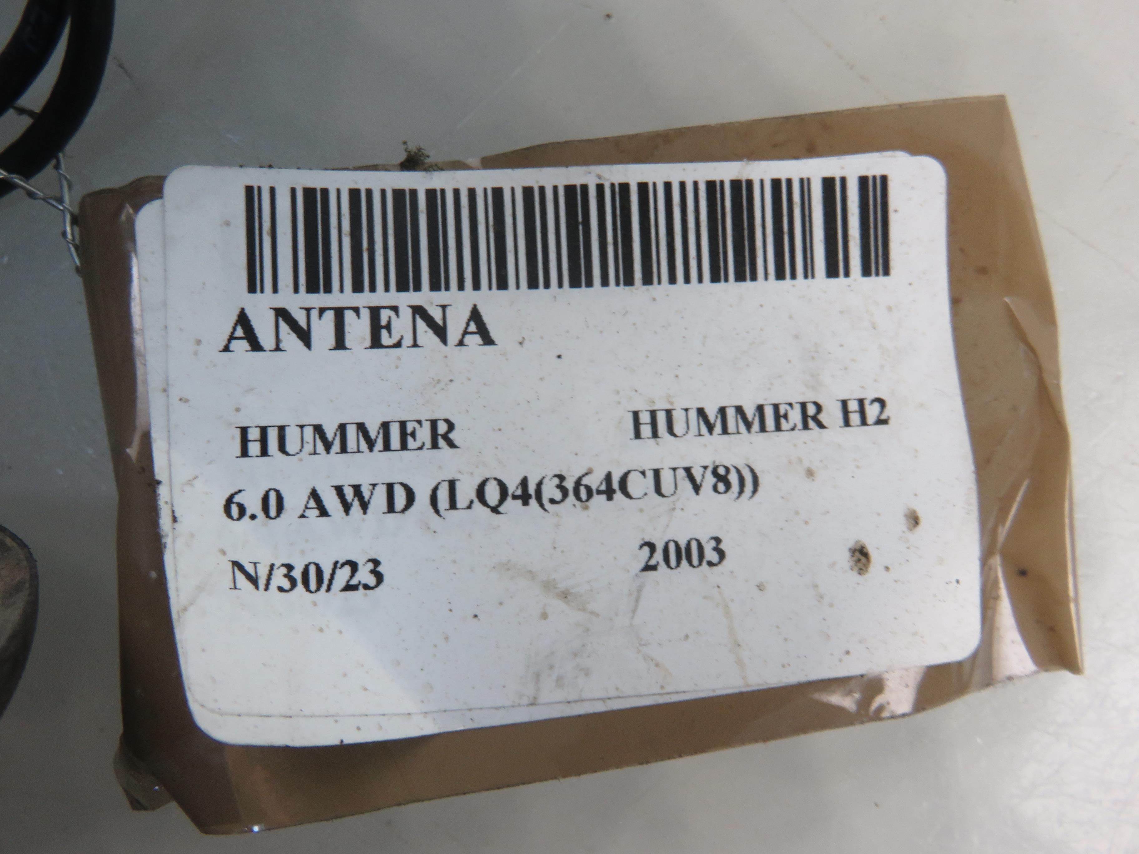 HUMMER H2 1 generation (2002-2009) Antena 23505232