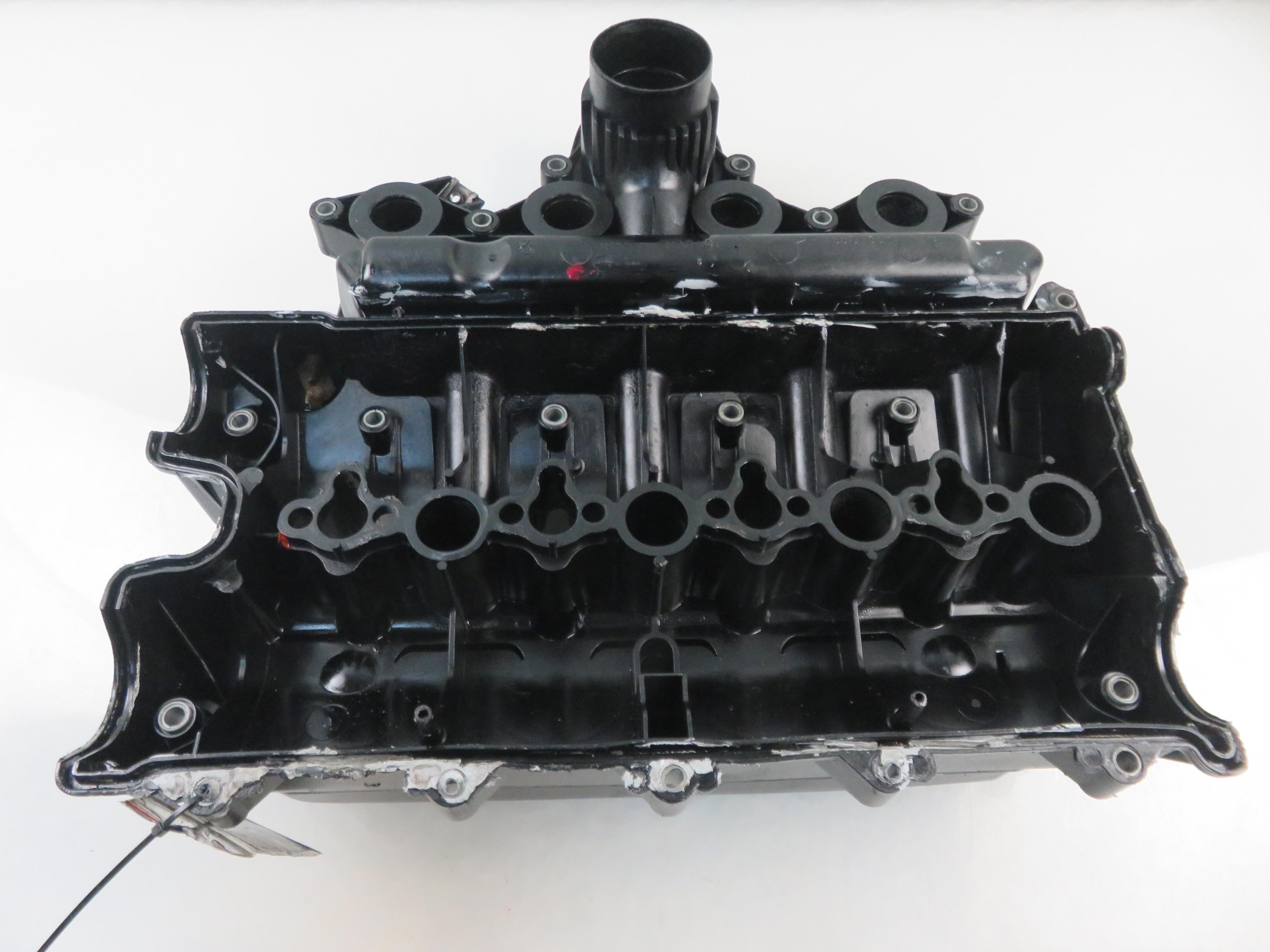 RENAULT Espace 4 generation (2002-2014) Valve Cover 8200277372 23542636