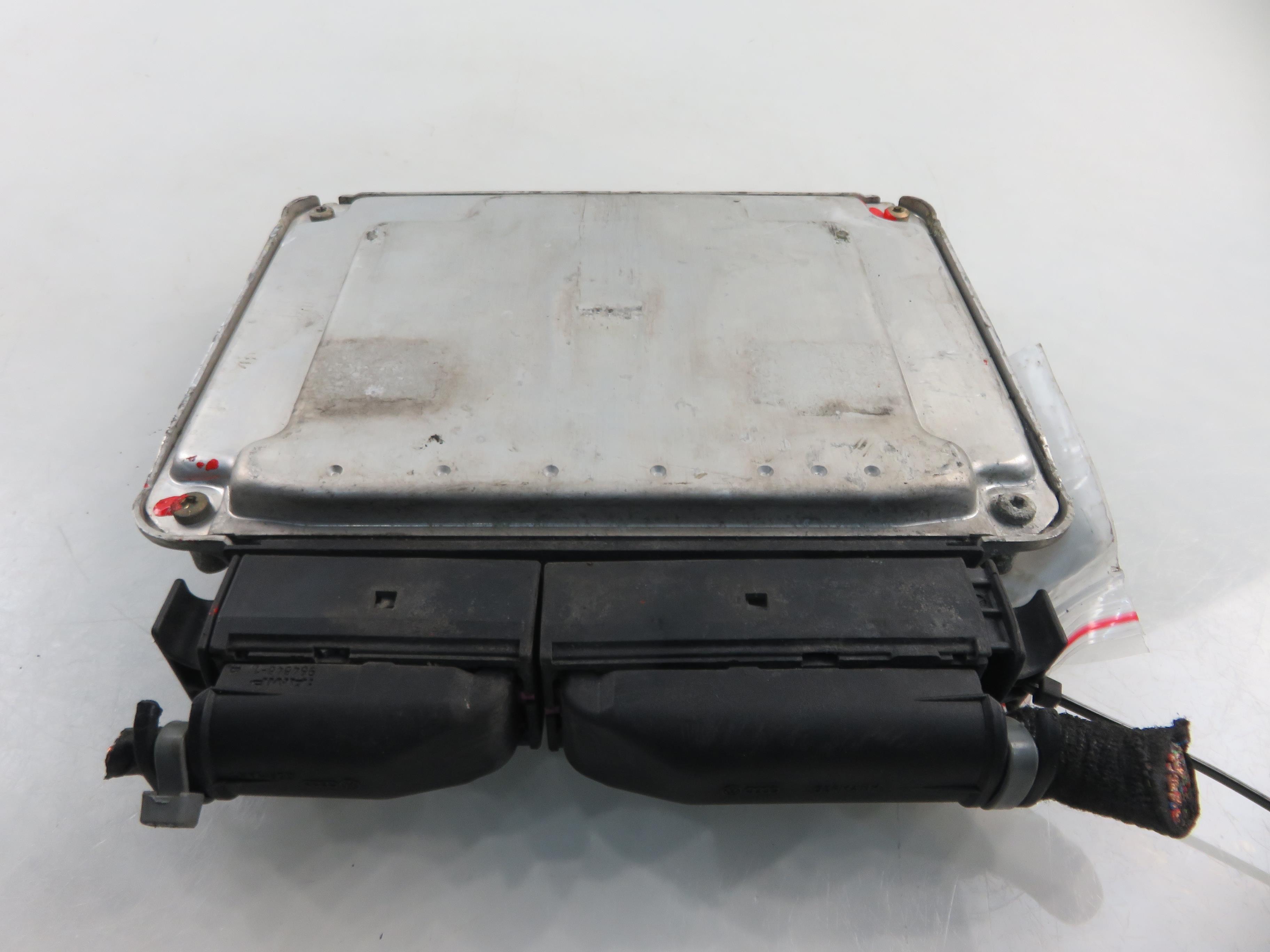 SEAT Leon 1 generation (1999-2005) Control Unit 038906012FK,0281010683 23542705