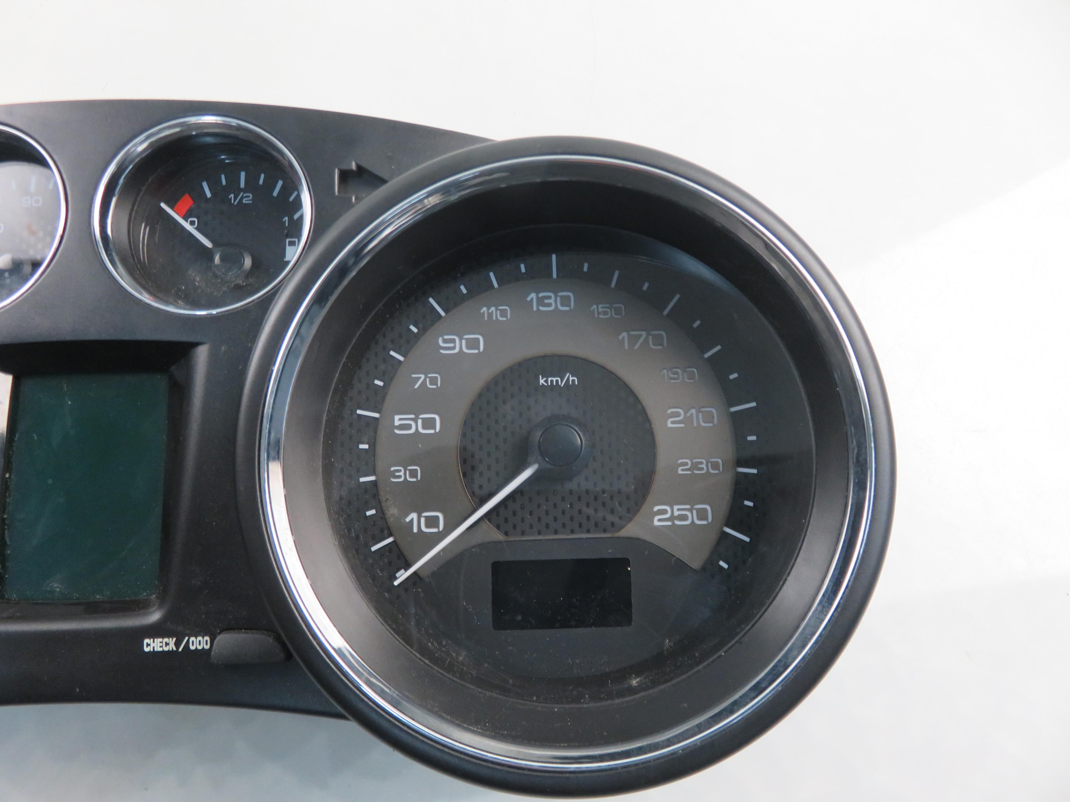 PEUGEOT RCZ 1 generation (2010-2014) Speedometer 9666661180 23564370