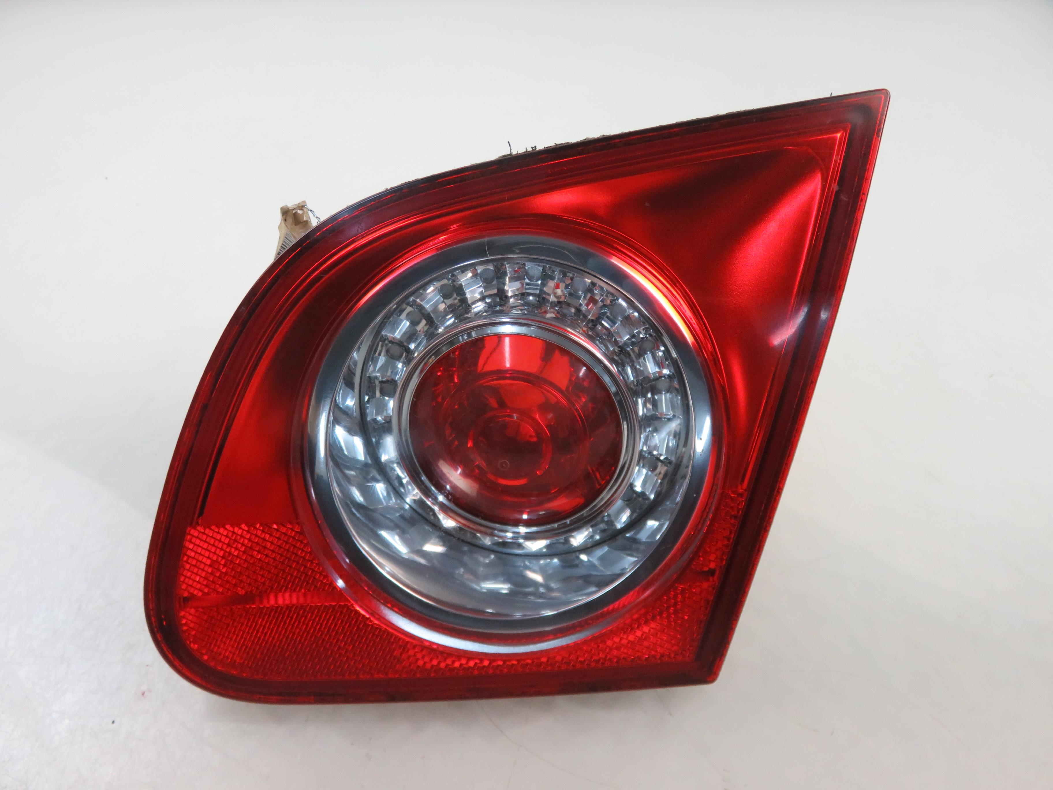 VOLKSWAGEN Passat B6 (2005-2010) Rear Right Taillight Lamp 3C5945094F 23564365