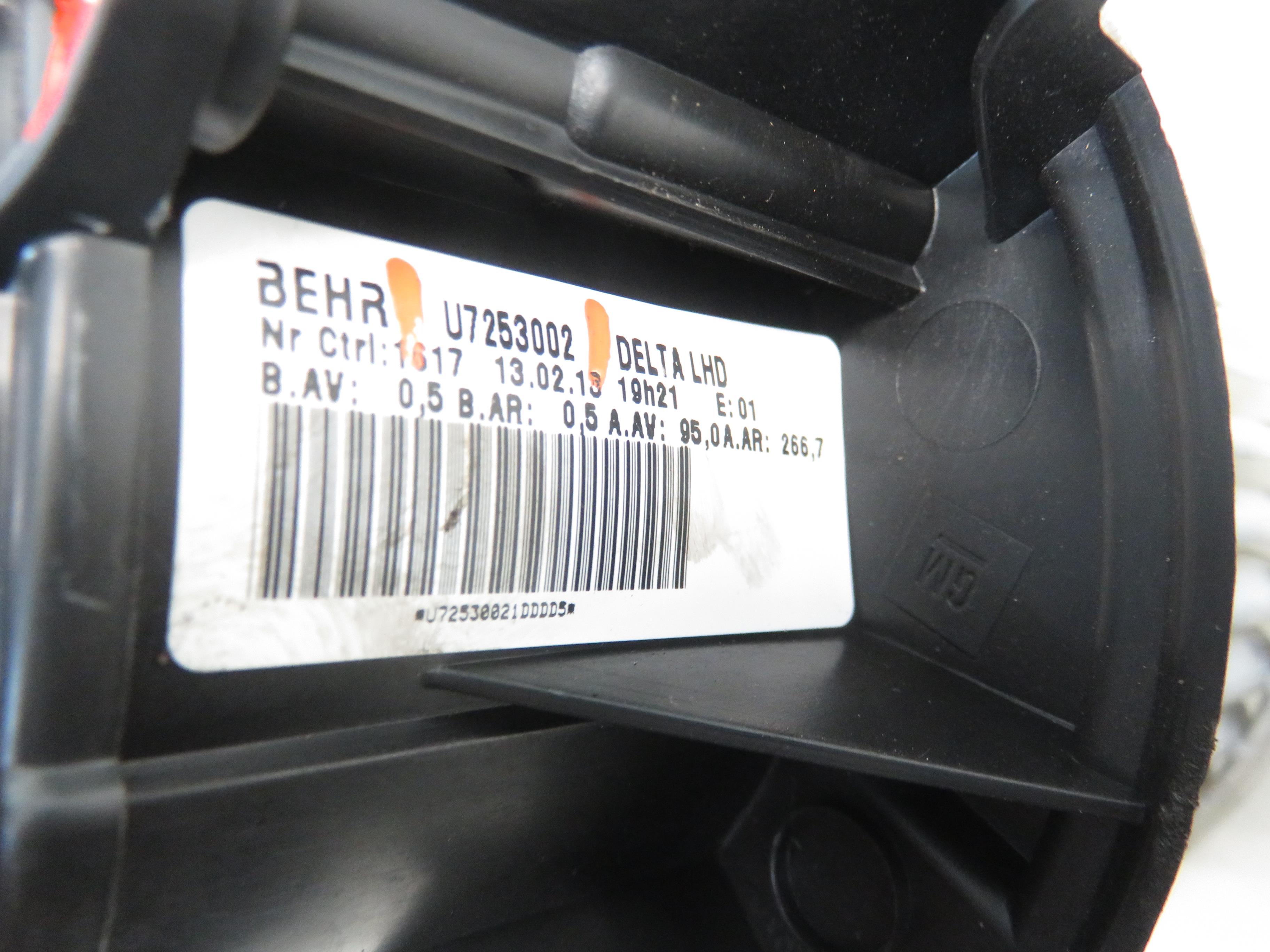 OPEL Astra J (2009-2020) Salono pečiuko ventiliatoriaus rėlė U7253002 23613976