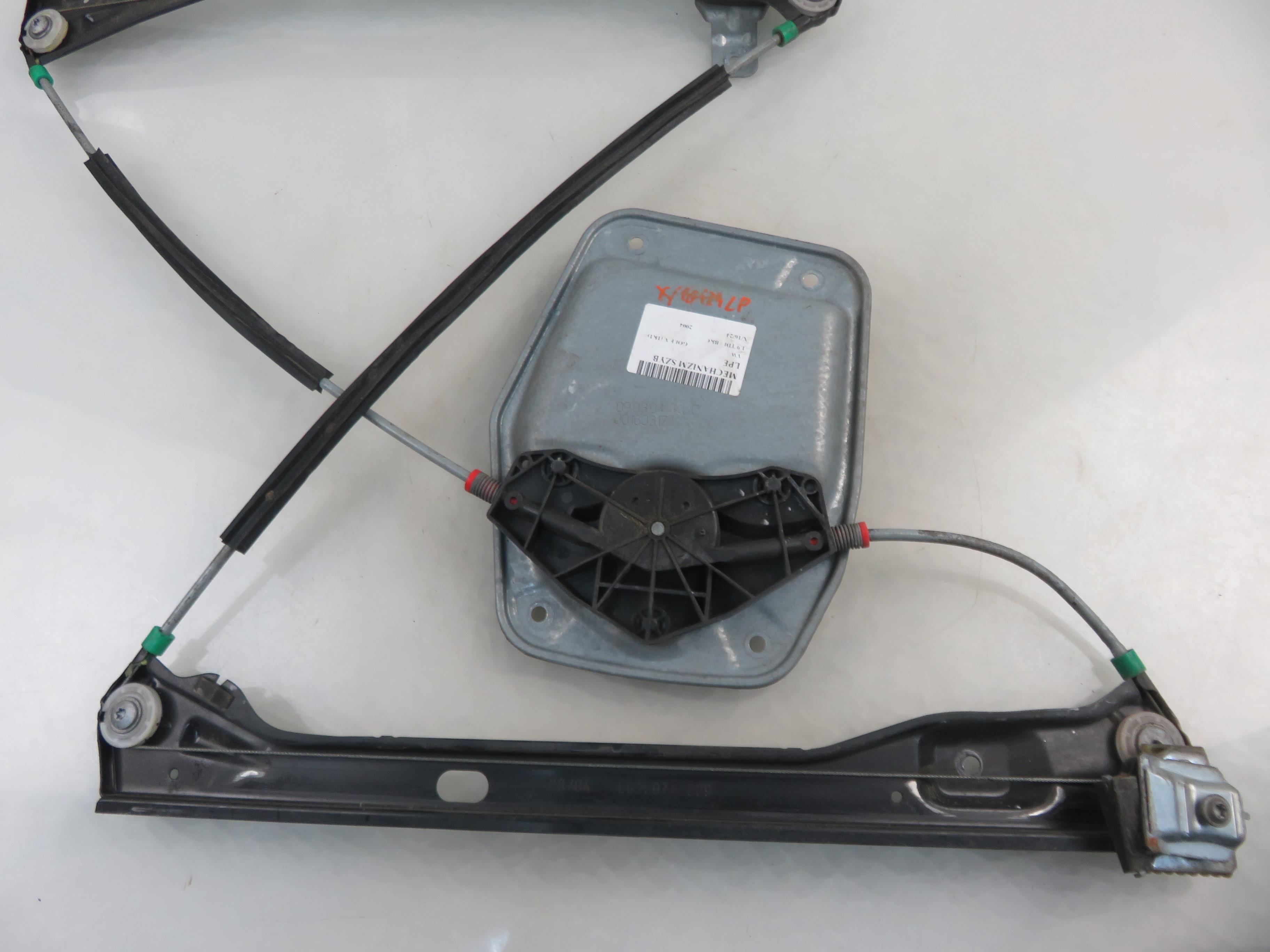 VOLKSWAGEN Golf 5 generation (2003-2009) Regulator de geam ușă stânga față 1K0955793C, 1K4837401E 23819872