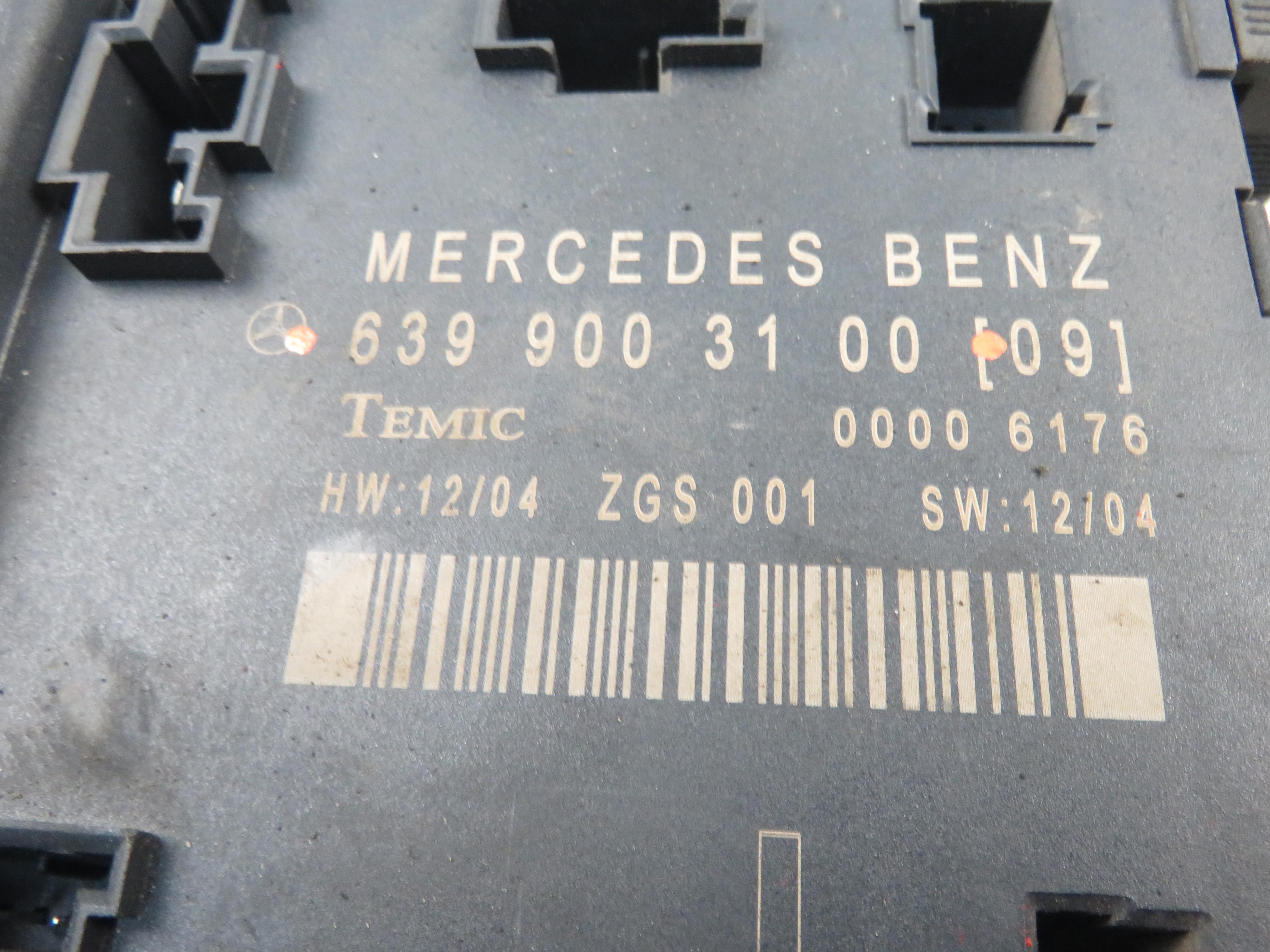MERCEDES-BENZ Vito W639 (2003-2015) Front Left Door Control Unit 6399003100 23771690