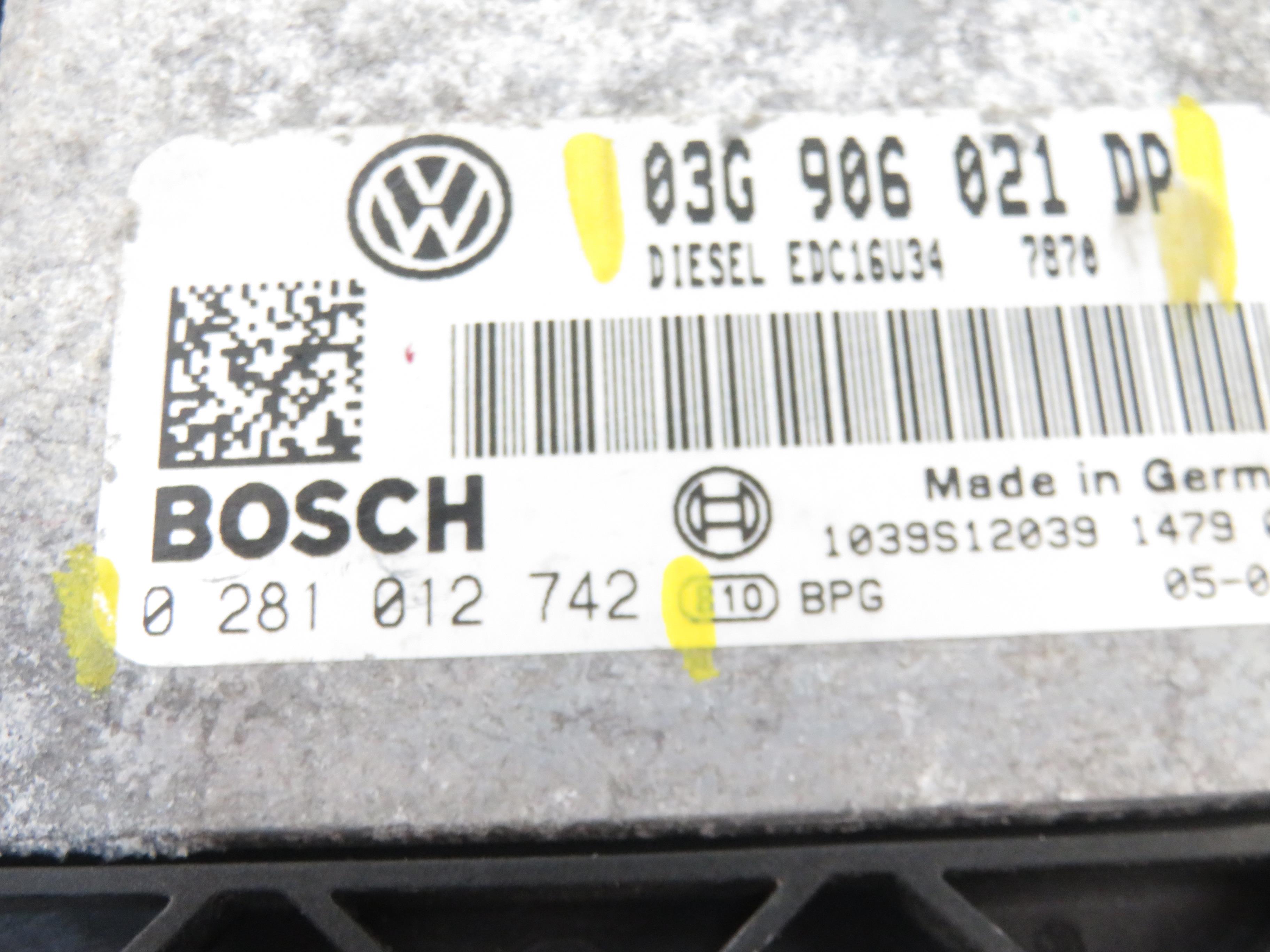 VOLKSWAGEN Passat B6 (2005-2010) Блок управления 03G906021DP, 0281012742 23820127