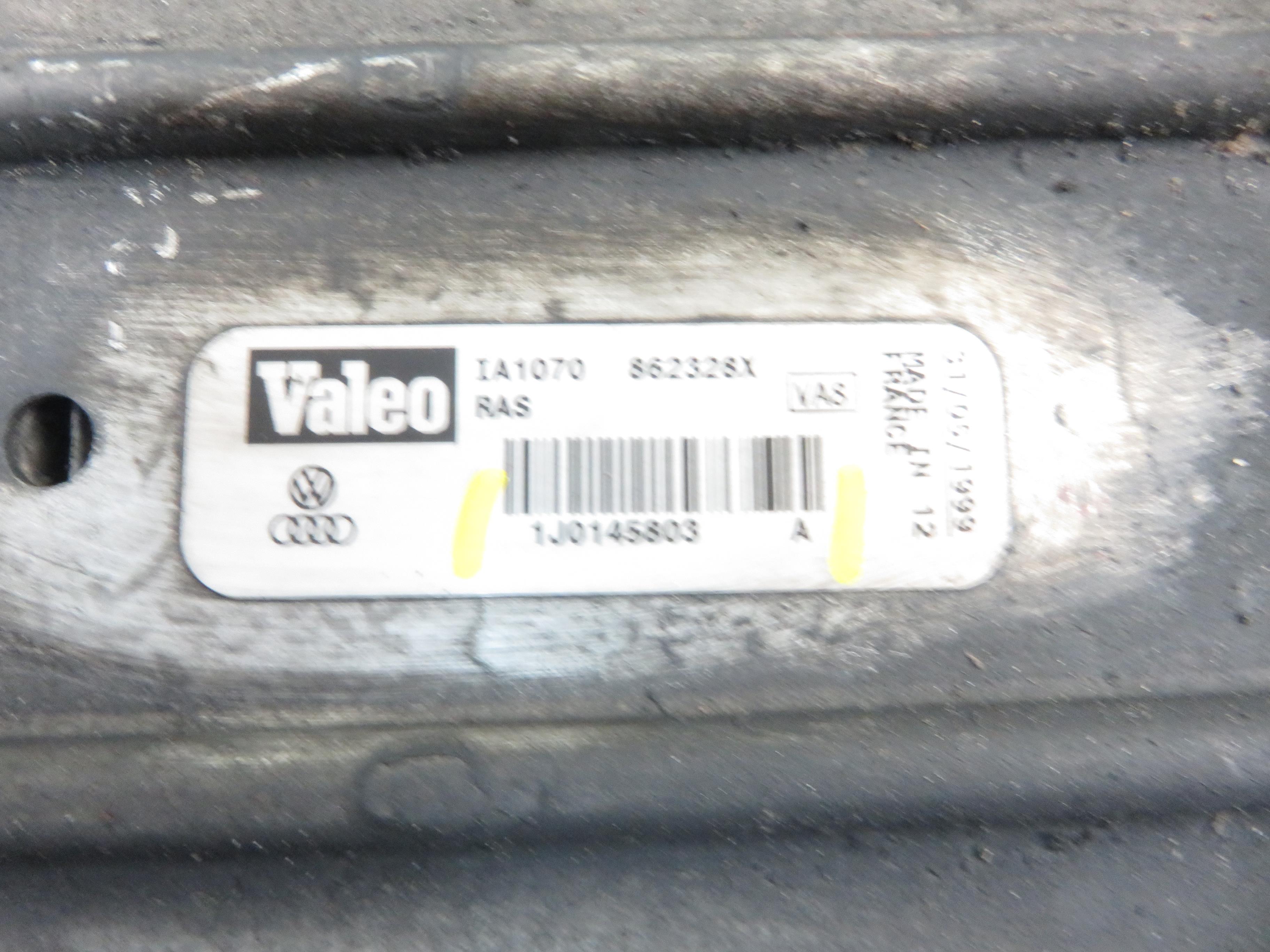 SEAT Toledo 2 generation (1999-2006) Interkūlerio radiatorius 1J0145803A 23819633