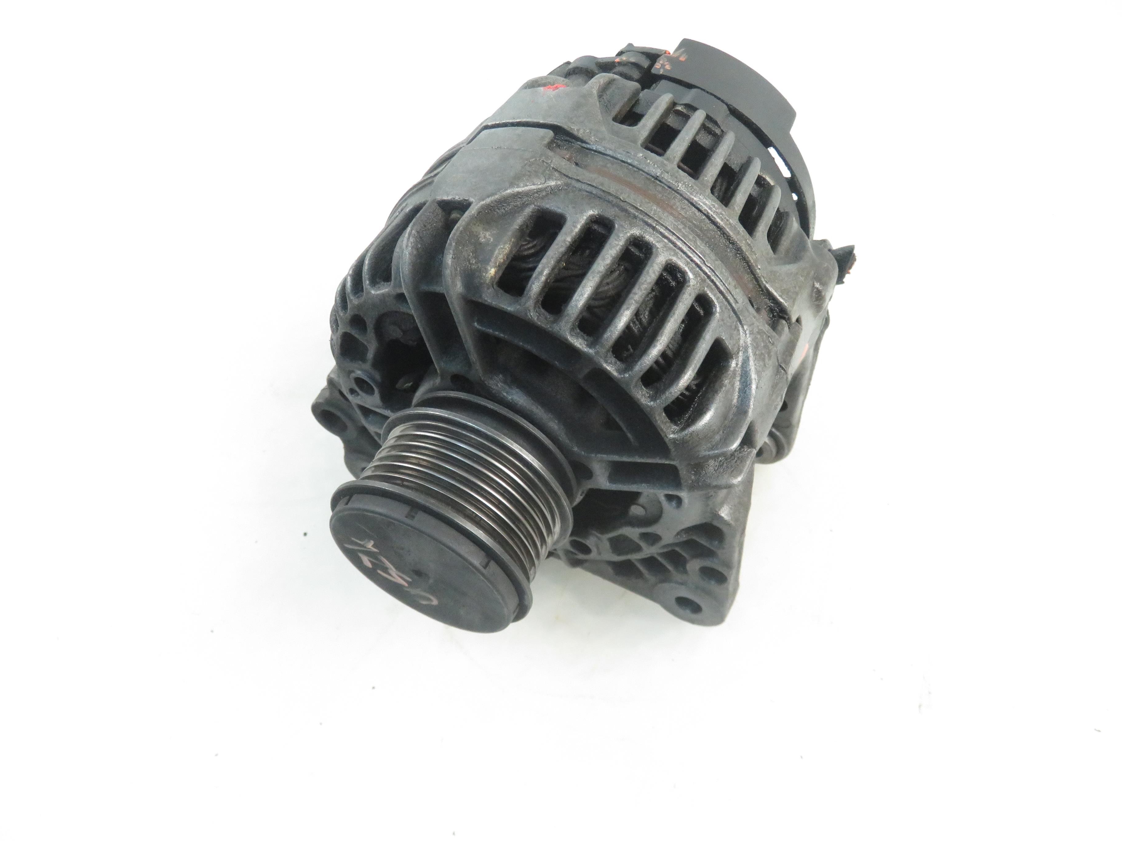 VOLKSWAGEN Golf 4 generation (1997-2006) Alternator 038903023L, 0124325001 24348767