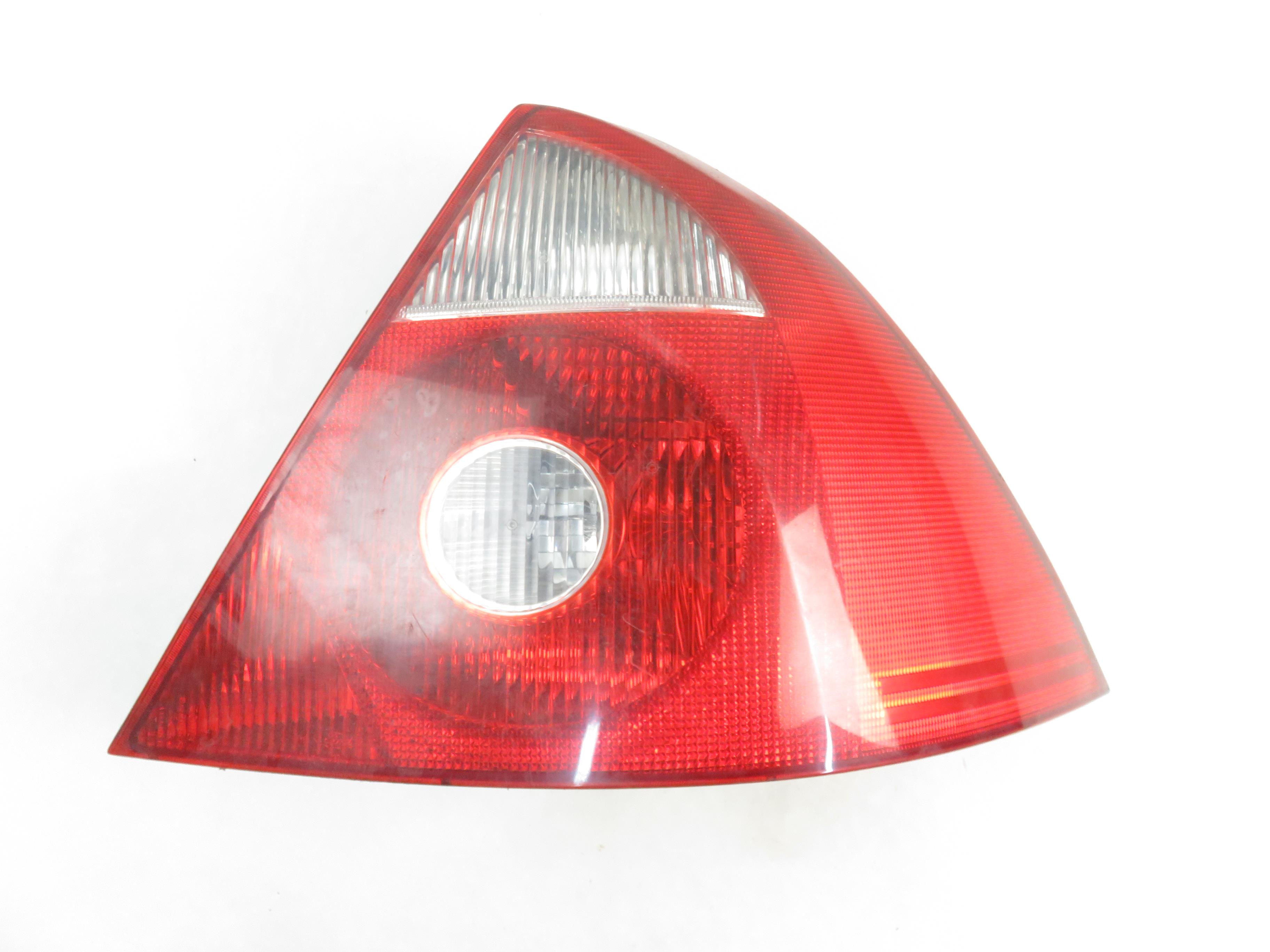 FORD Mondeo 3 generation (2000-2007) Rear Right Taillight Lamp 3S7113404A 23983794