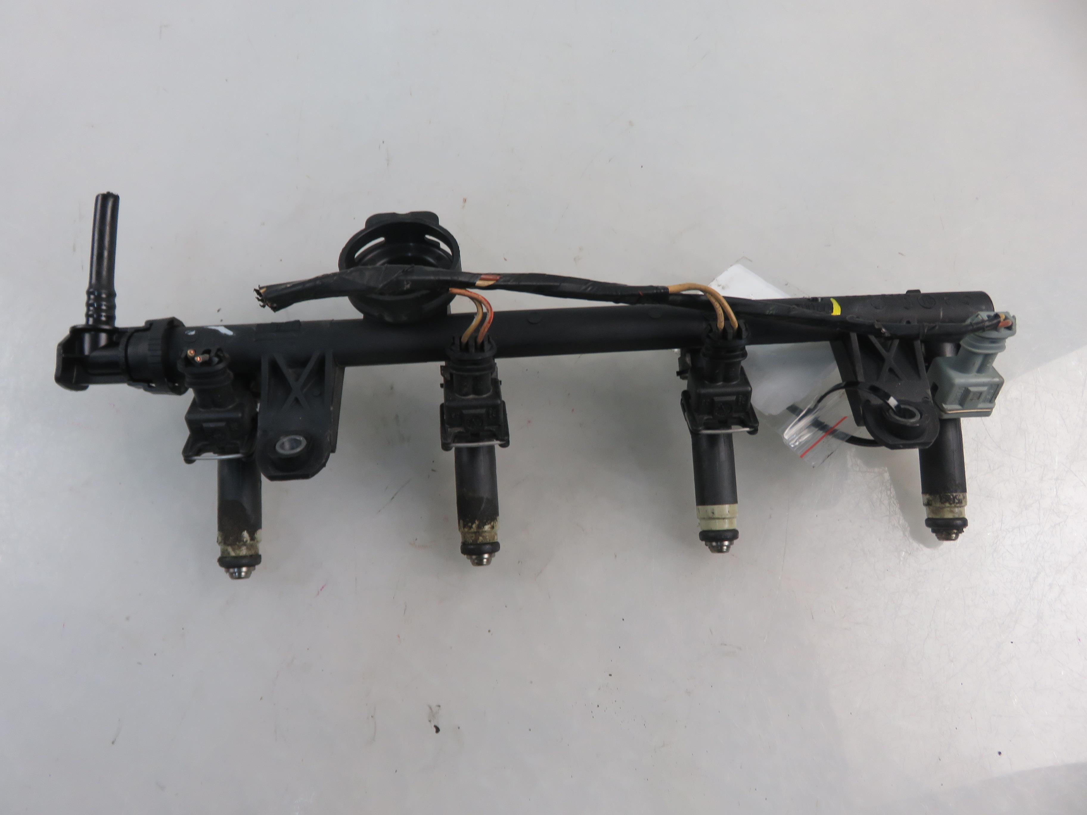 RENAULT Thalia 1 generation  (2002-2008) Fuel Rail ITGM60,H274263,7700274294 24864676