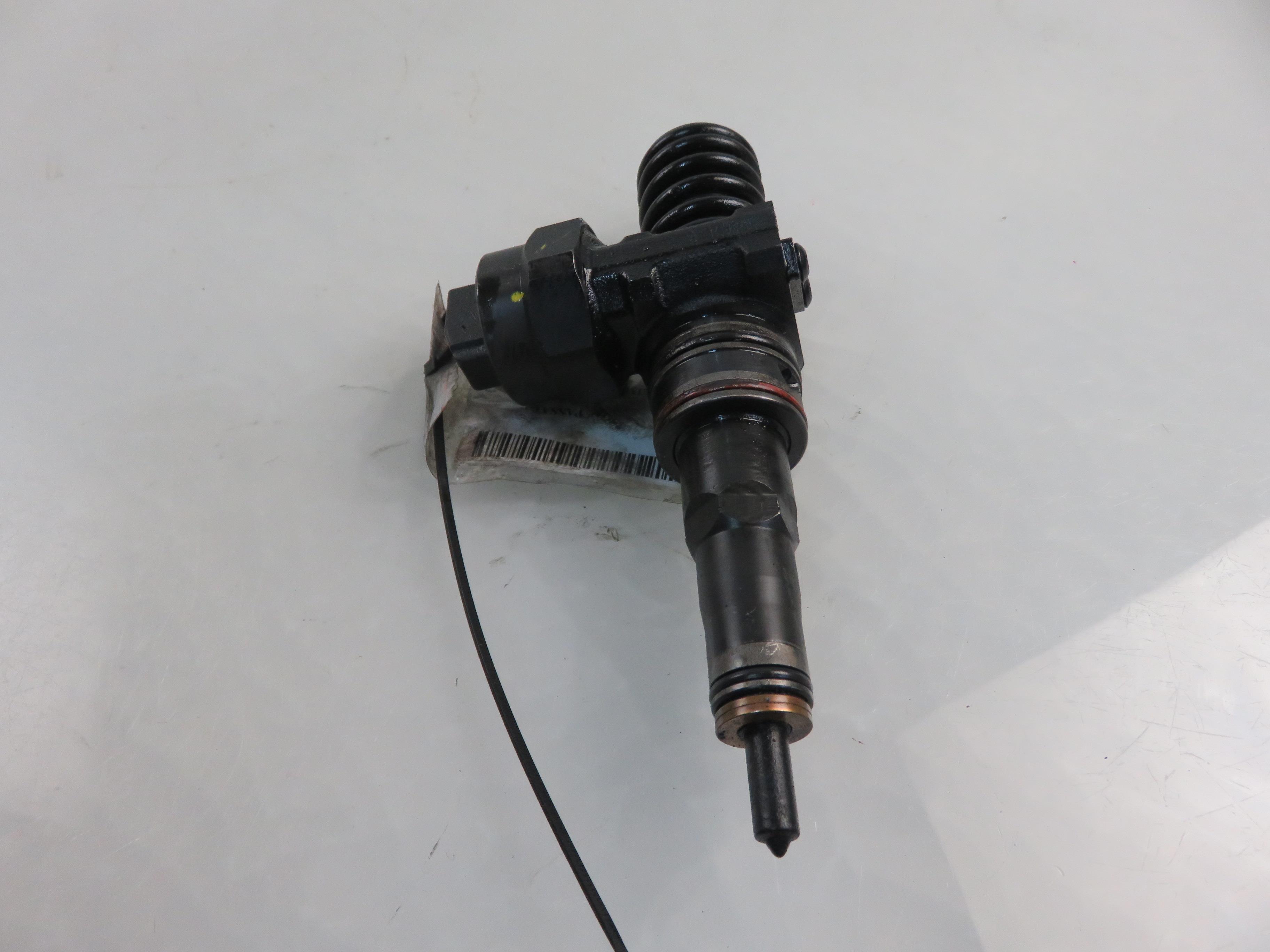 VOLKSWAGEN Passat Variant 1 generation (2010-2024) Oil Injector 038130073F,0414720007 23855688