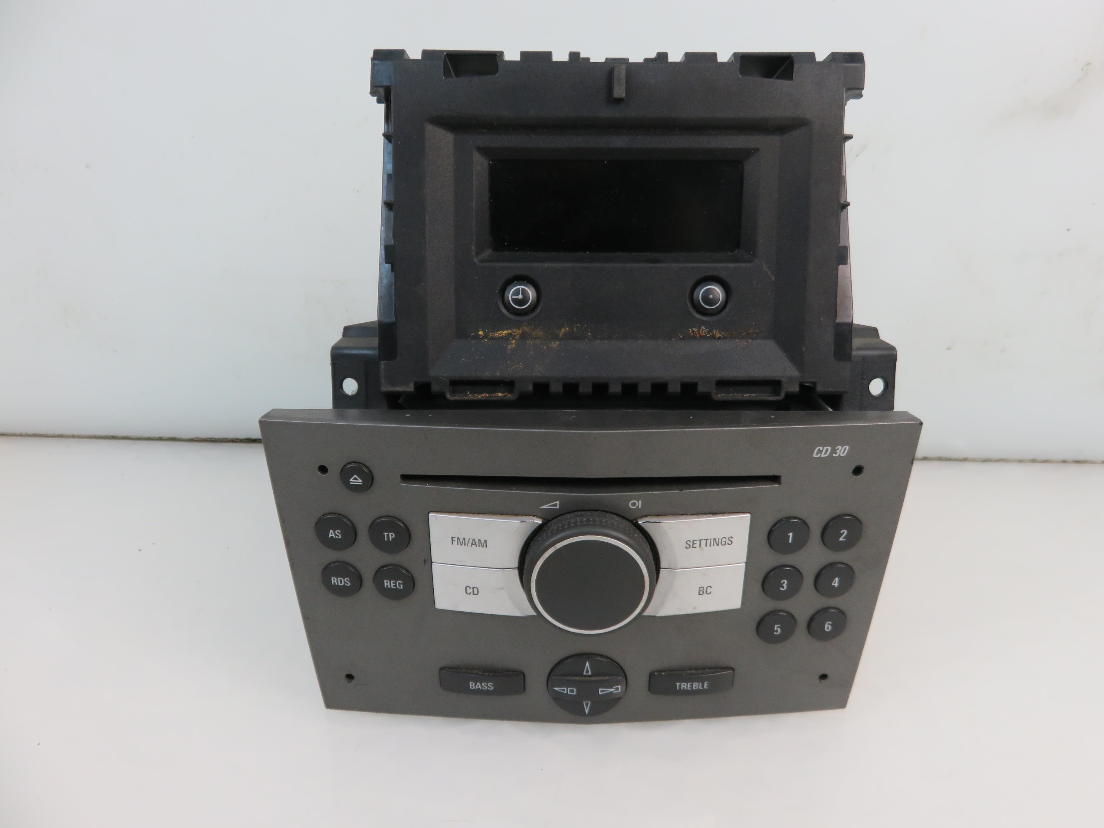 OPEL Zafira B (2005-2010) Music Player Without GPS 13190856, 13208194 24349305