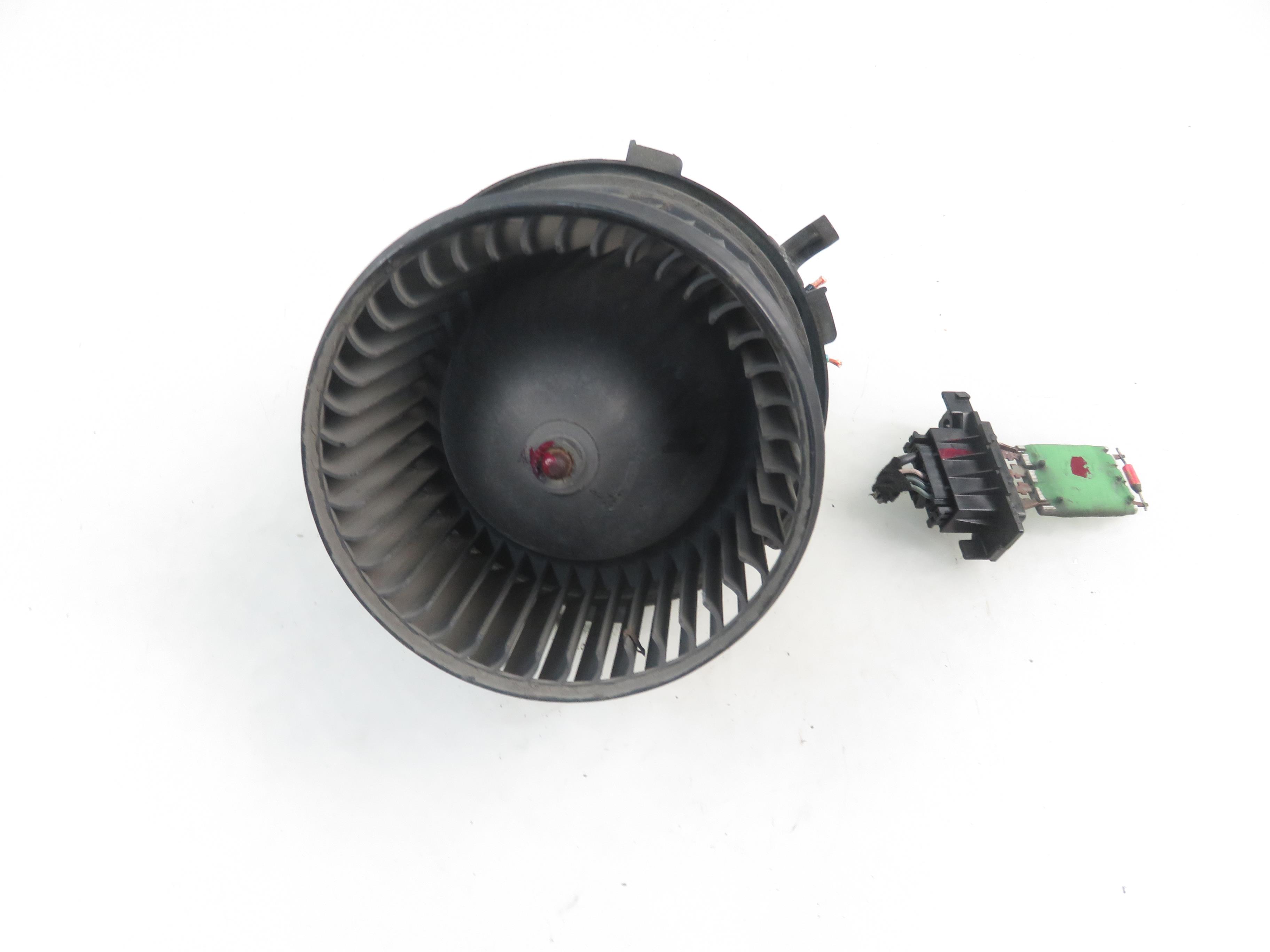 FIAT Ducato 3 generation (2006-2024) Blower fan relay 5E1630100 23926810