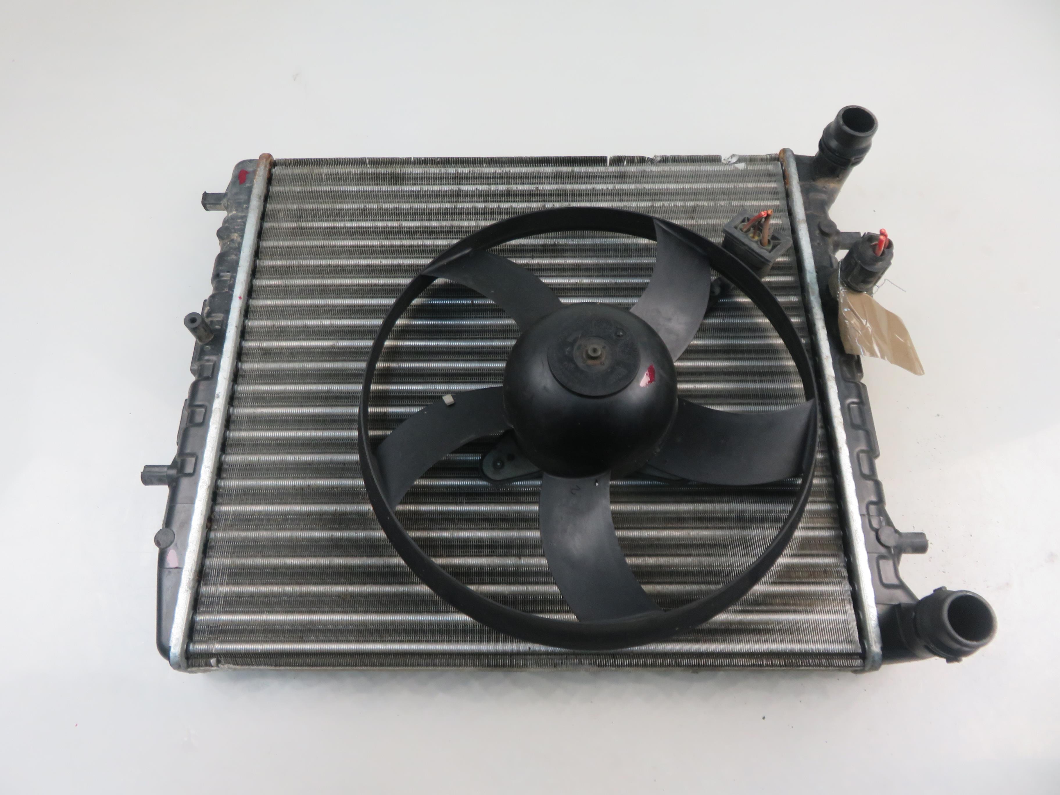 SKODA Fabia 6Y (1999-2007) Охлаждающий радиатор 24864632