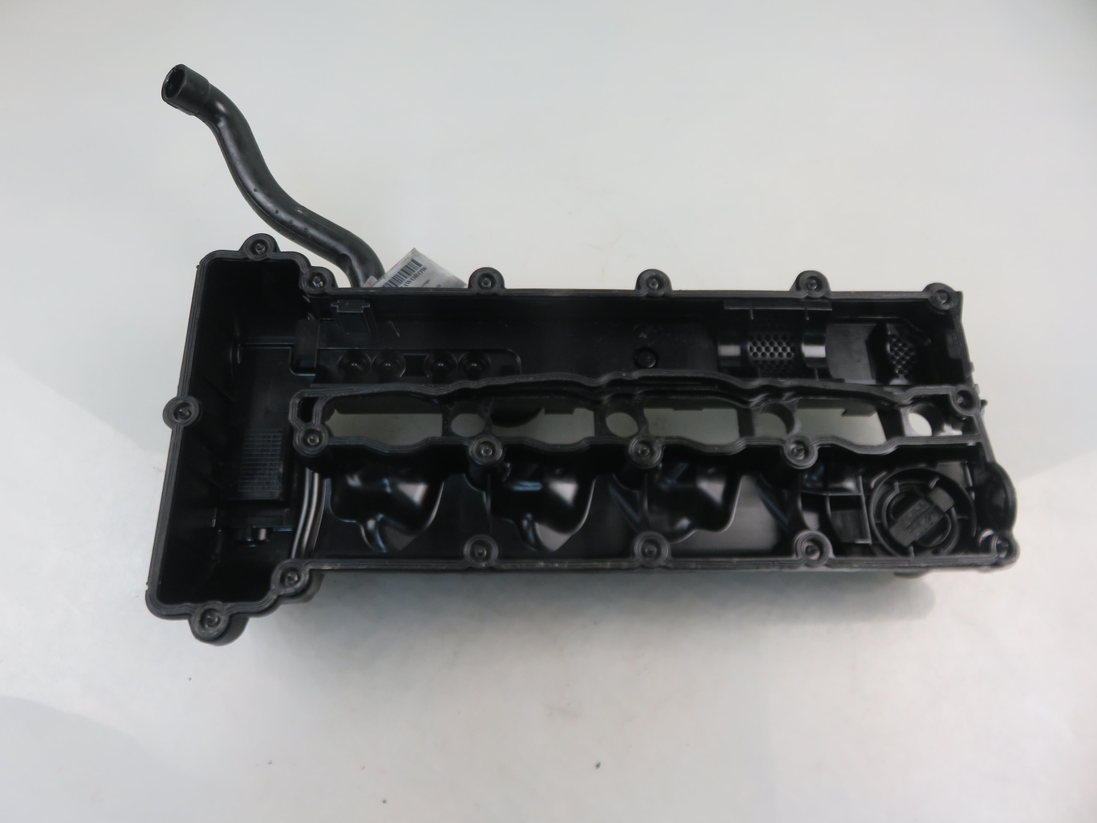 MERCEDES-BENZ CLA-Class C117 (2013-2016) Valve Cover A6510109018 23926677