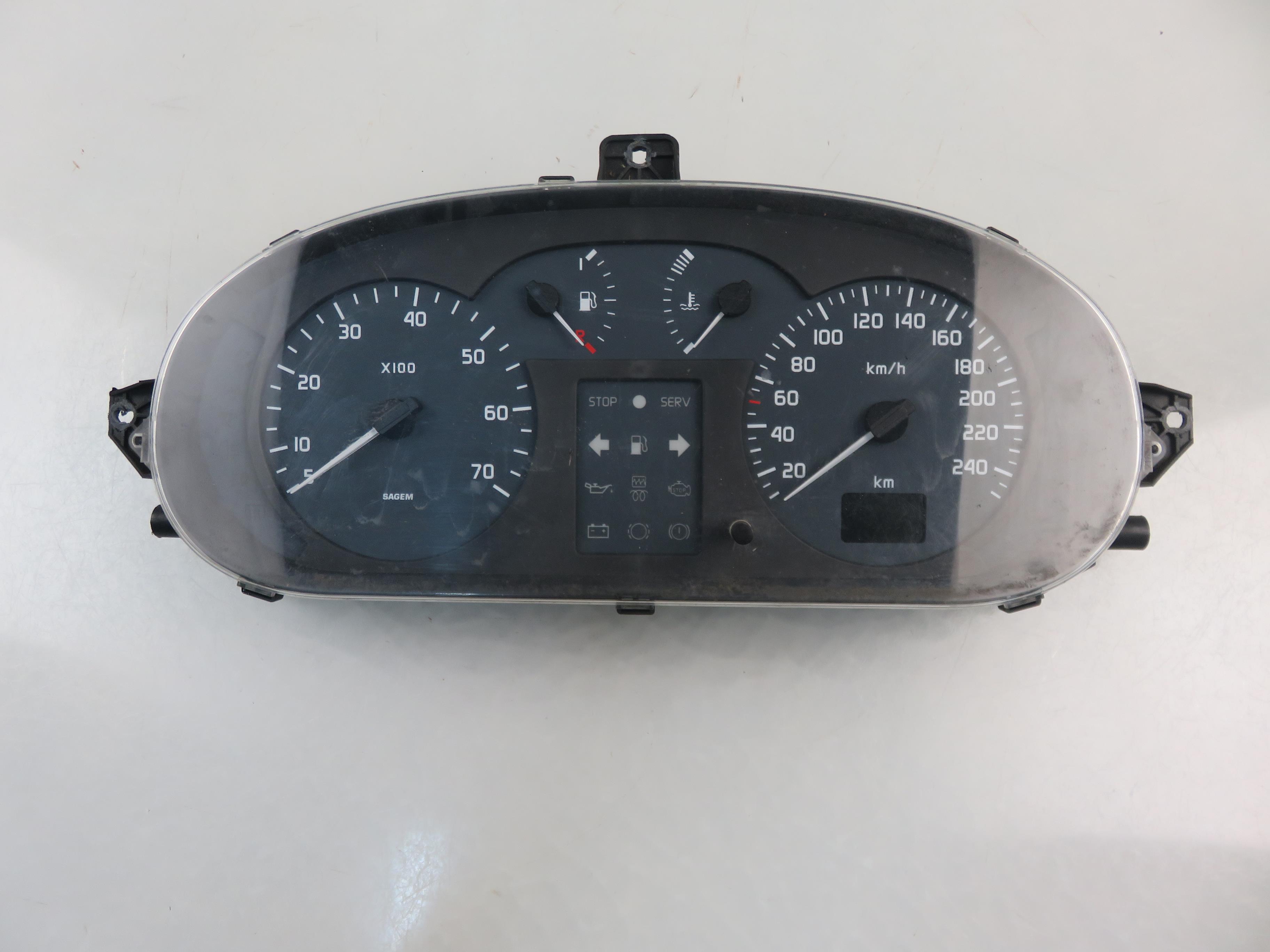 RENAULT Scenic 1 generation (1996-2003) Speedometer 216588693 24027669