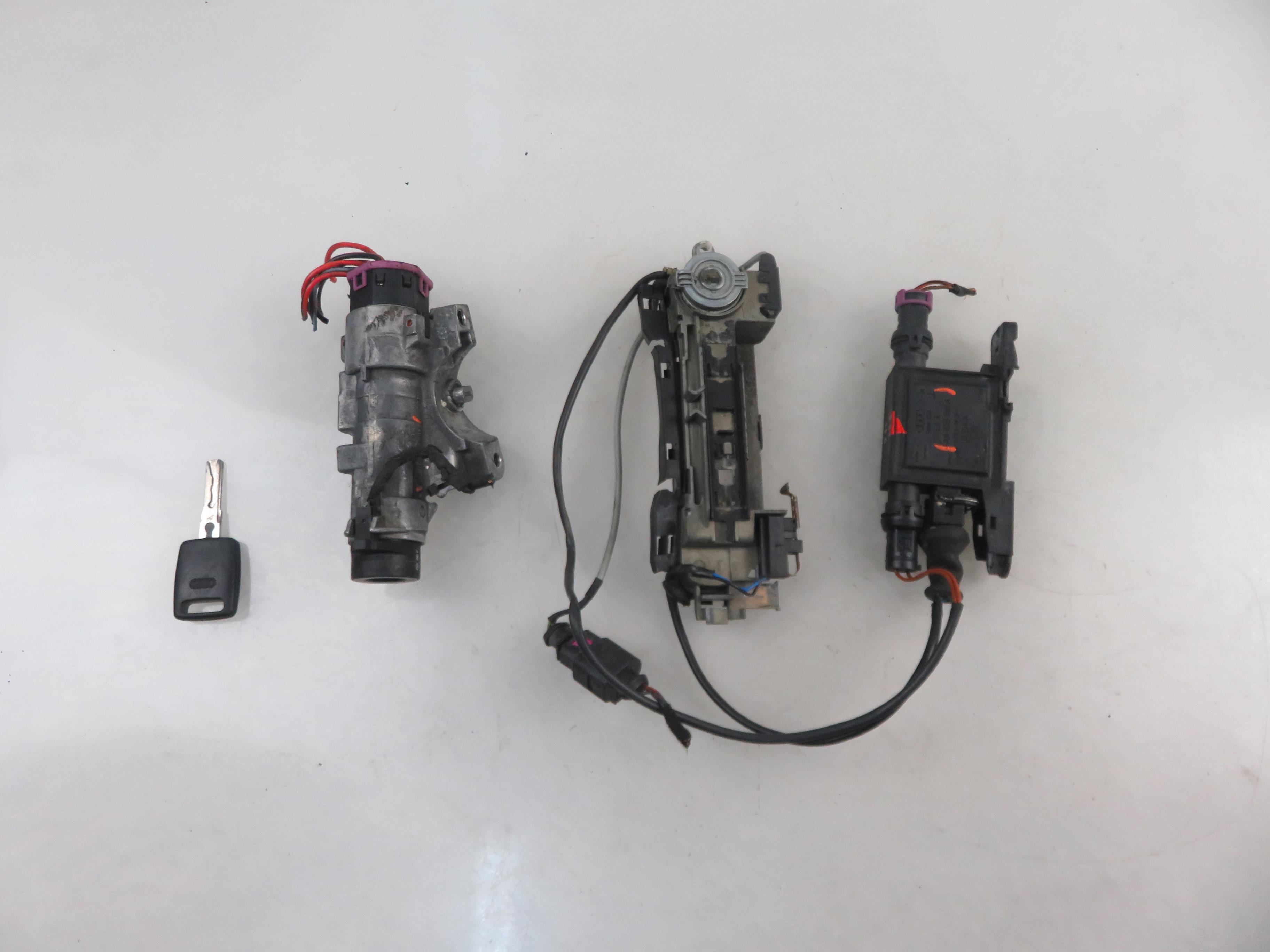 AUDI A3 8L (1996-2003) Ignition Lock 4B0905851C,4A0959981A 25421964