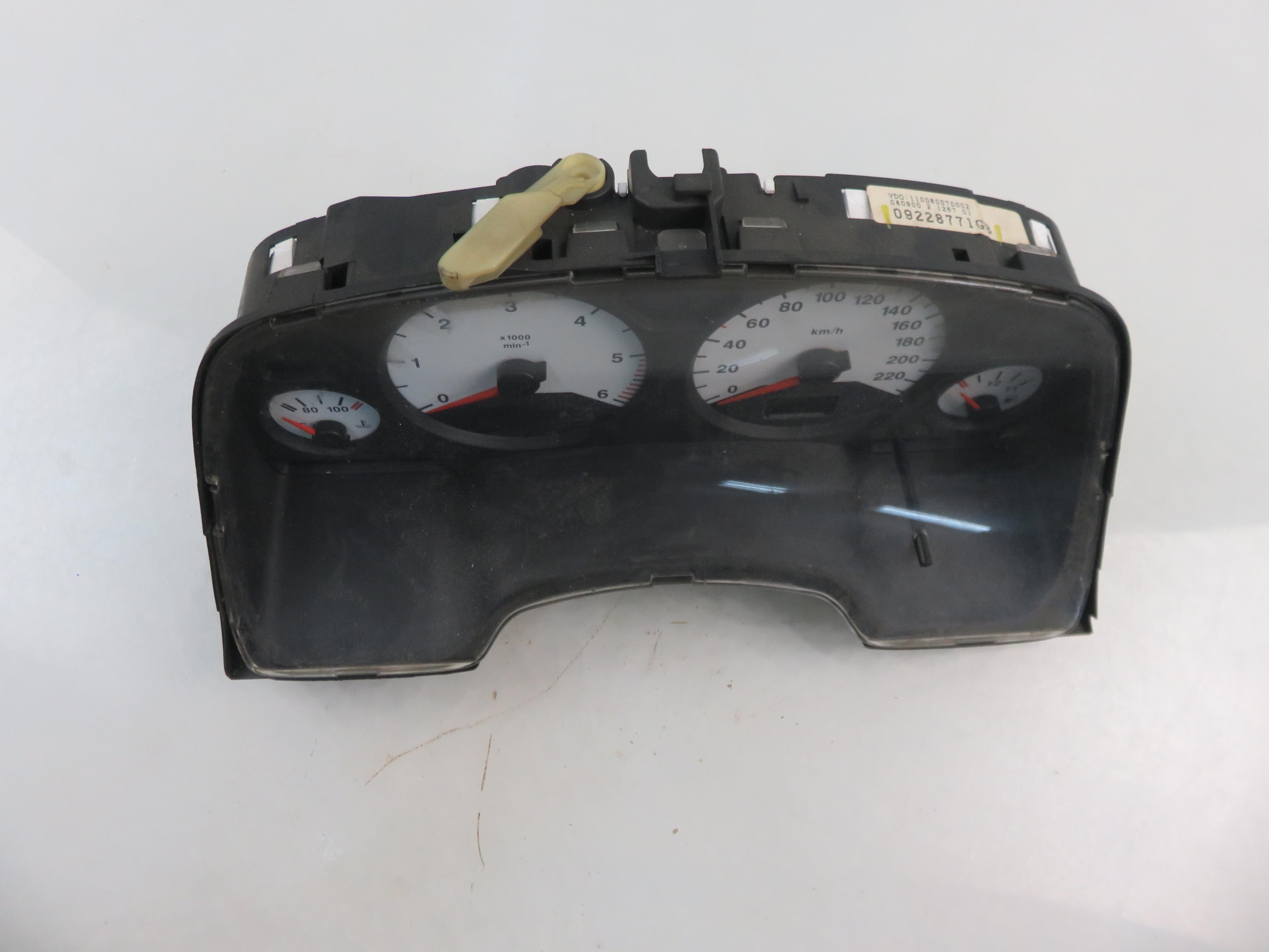 OPEL Zafira A (1999-2003) Speedometer 09228771GB 24027516