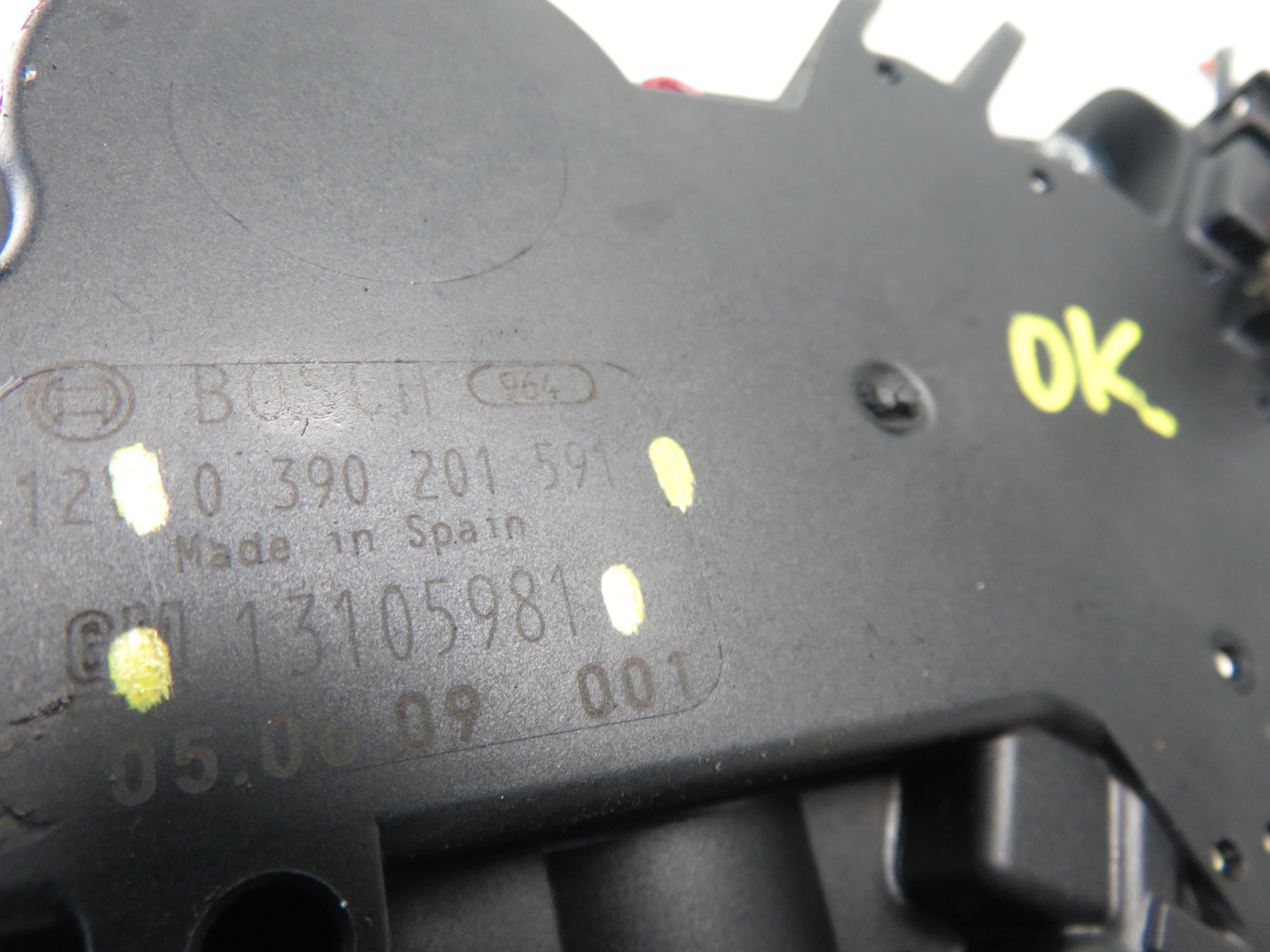 OPEL Astra H (2004-2014) Galinio dangčio (bagažinės) valytuvo varikliukas 13105981, 0390201591 24349037