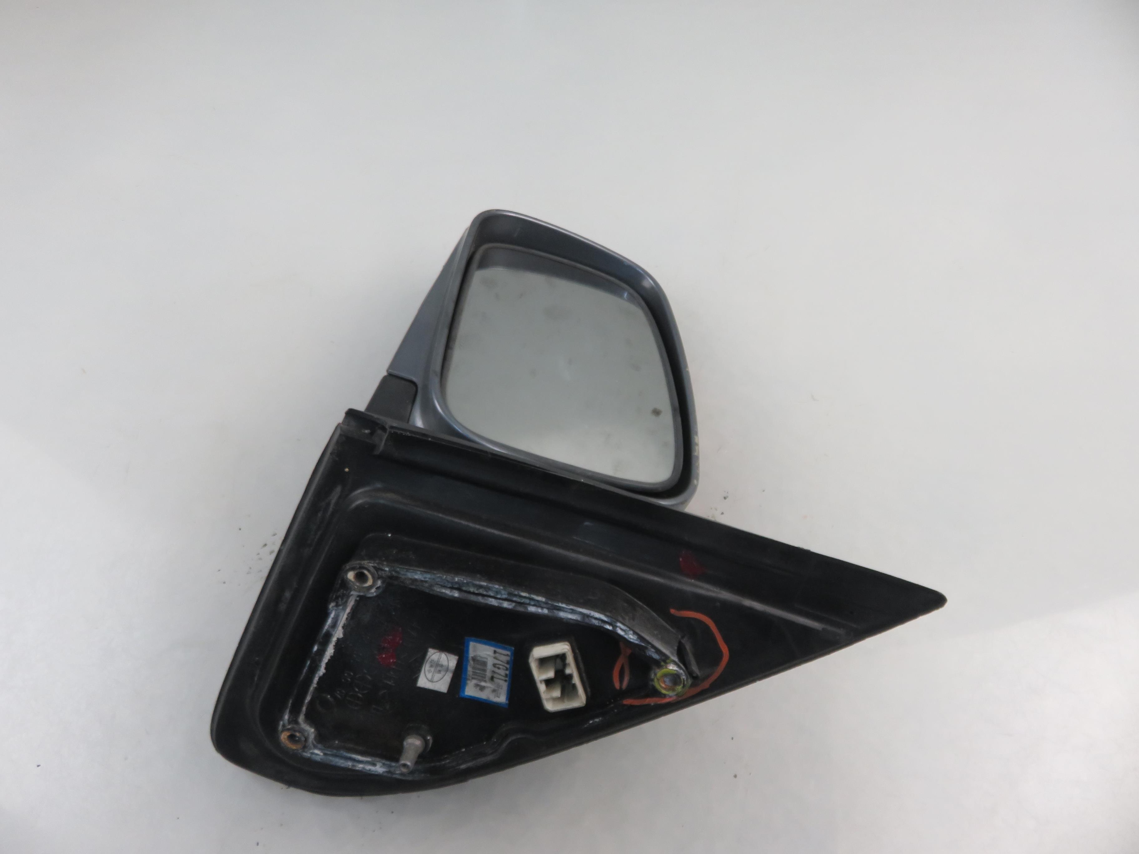KIA Sorento 1 generation (2002-2011) Priekšējais kreisais durvju spogulis 24694281