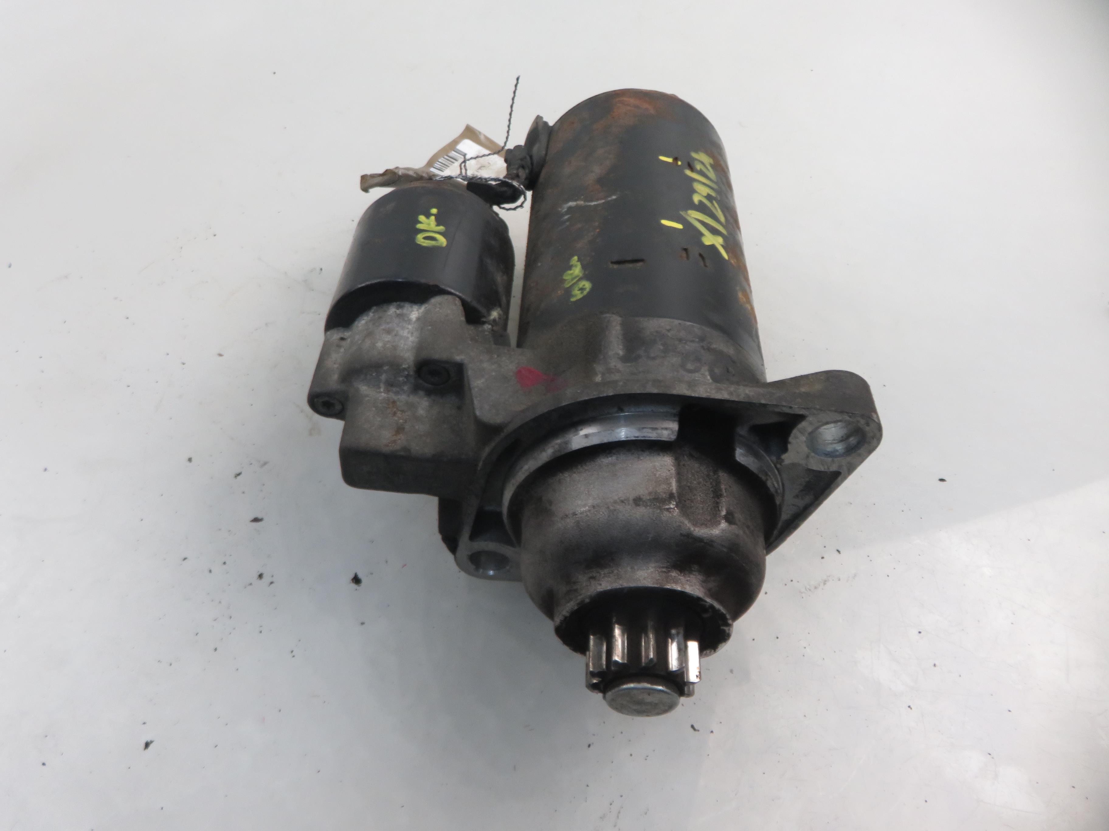 VOLKSWAGEN Polo 4 generation (2001-2009) Starter Motor 0001125042 24349369