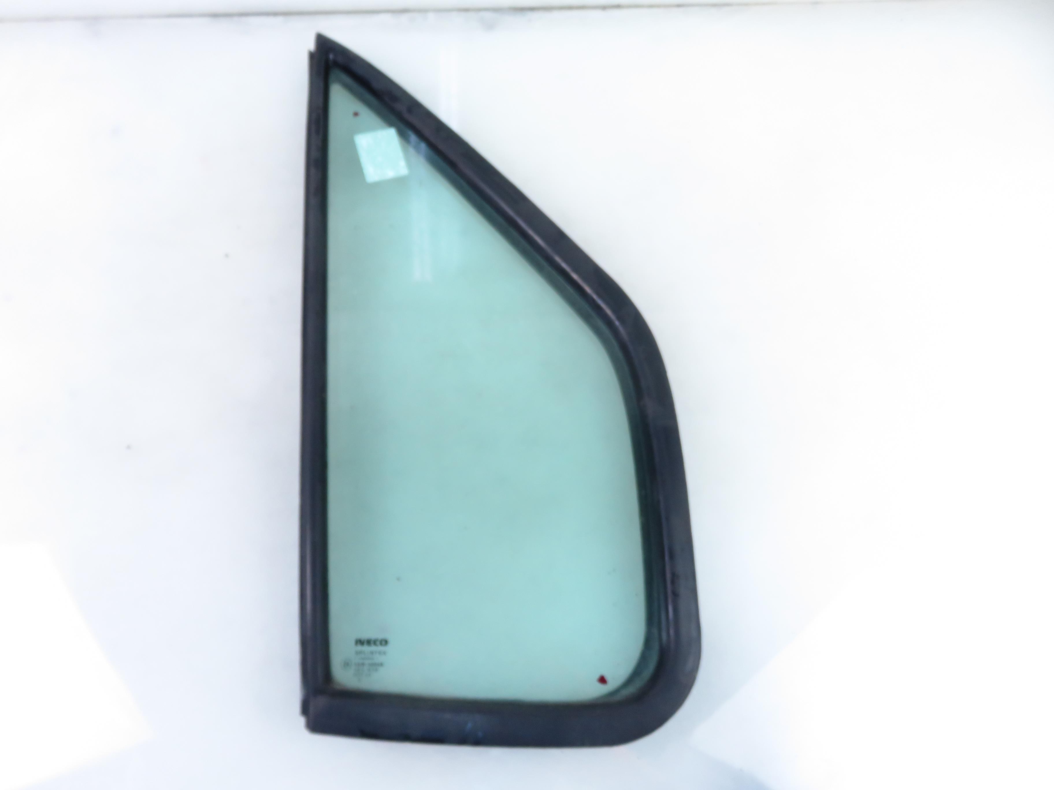 IVECO Daily 3 generation (1999-2006) Front Right Door Window 24262646
