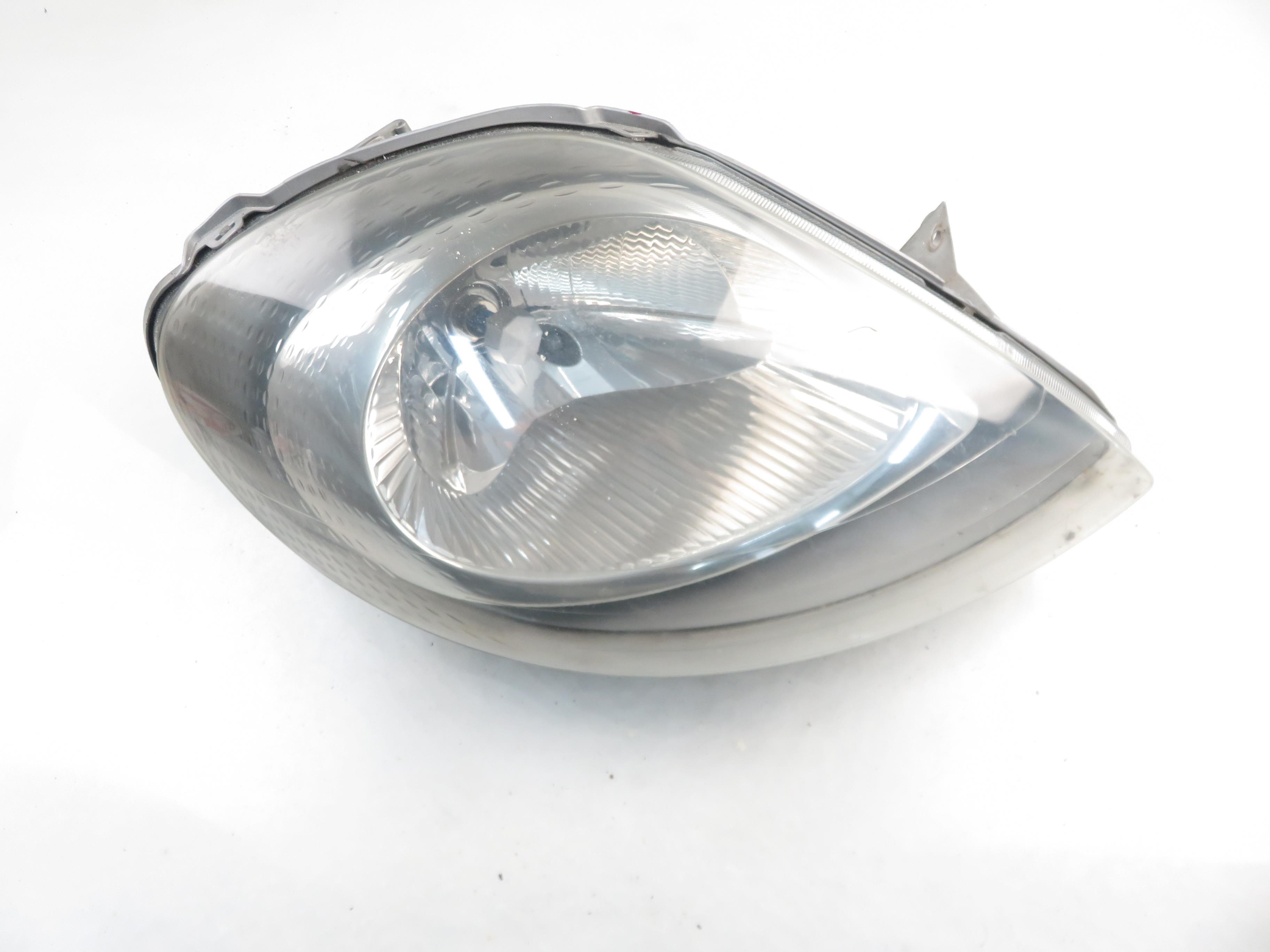 RENAULT Trafic 2 generation (2001-2015) Phare avant droit 7700311372, 91165720 25217442