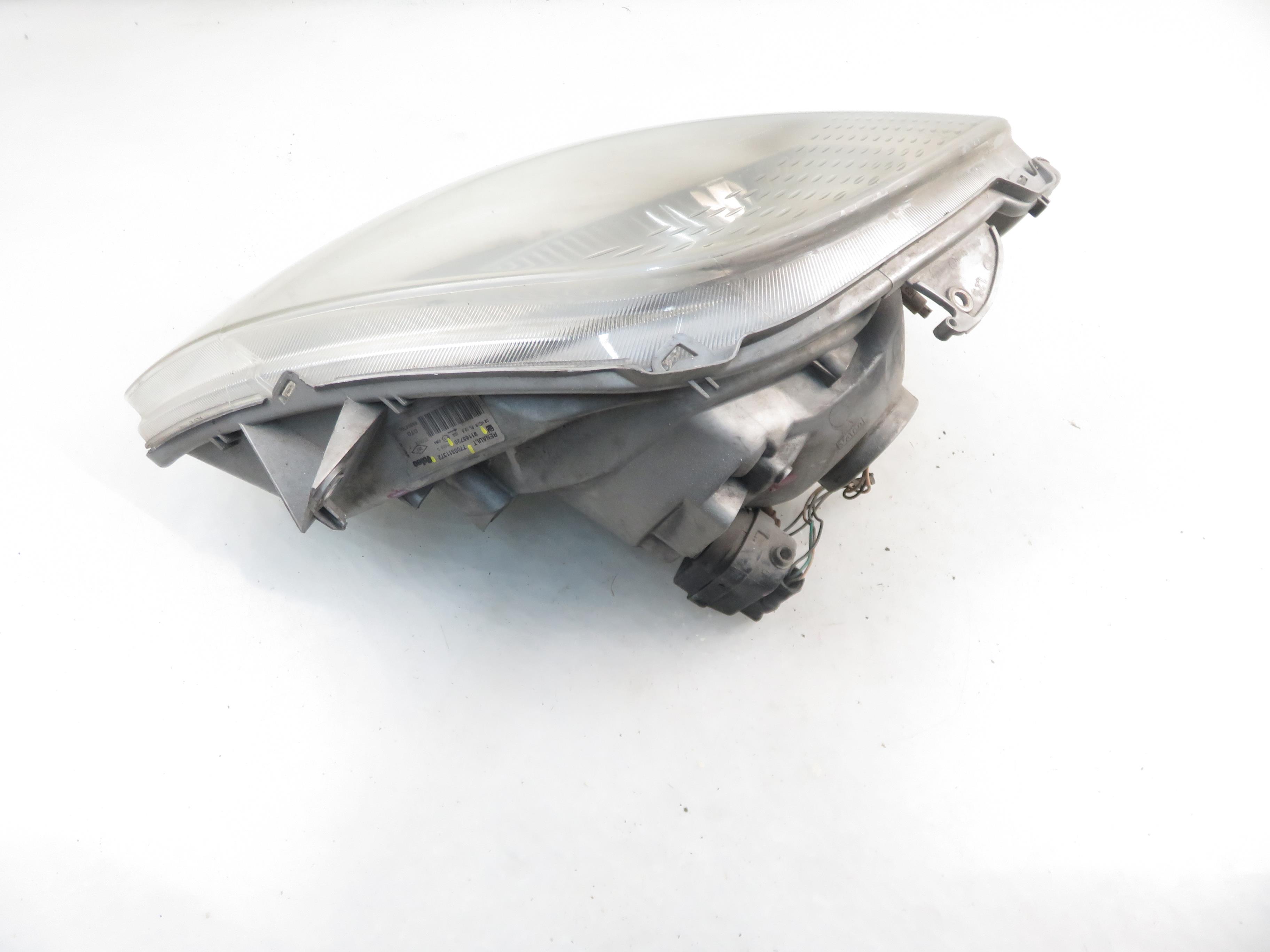 RENAULT Trafic 2 generation (2001-2015) Phare avant droit 7700311372, 91165720 25217442