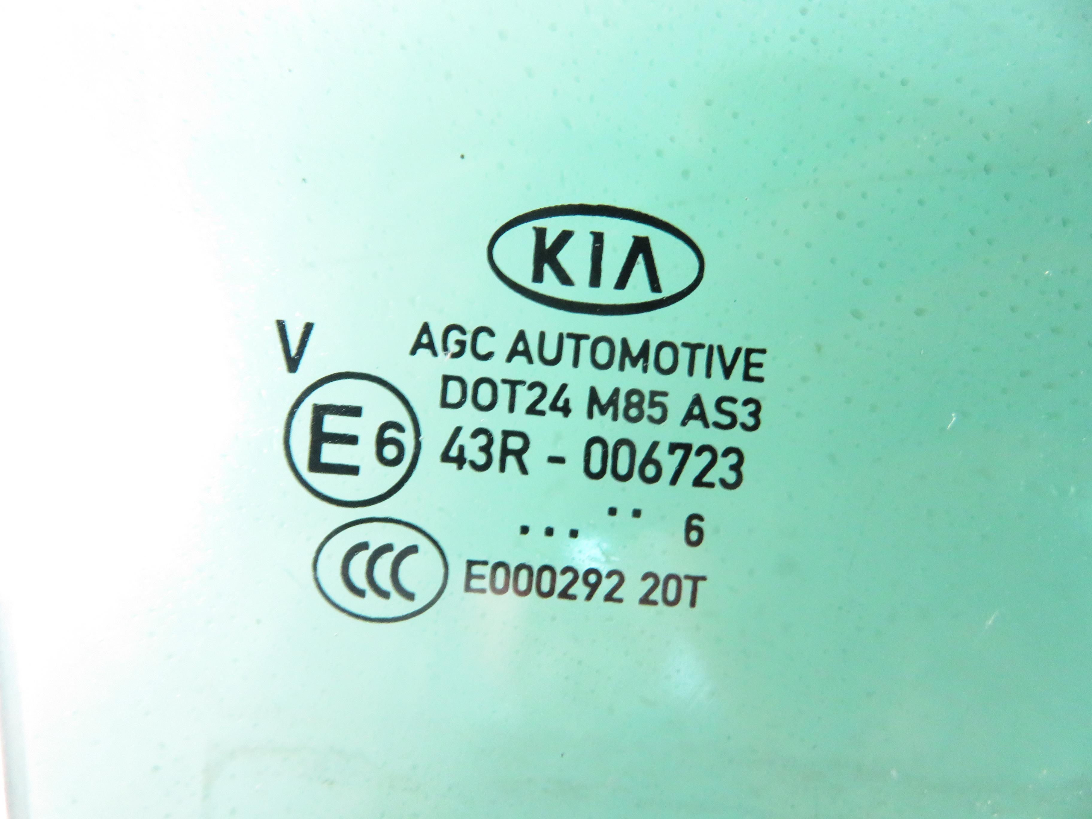 KIA Sportage 4 generation (2016-2022) Galinė dešinė fortkutė (mažasis stiklas) 24262569