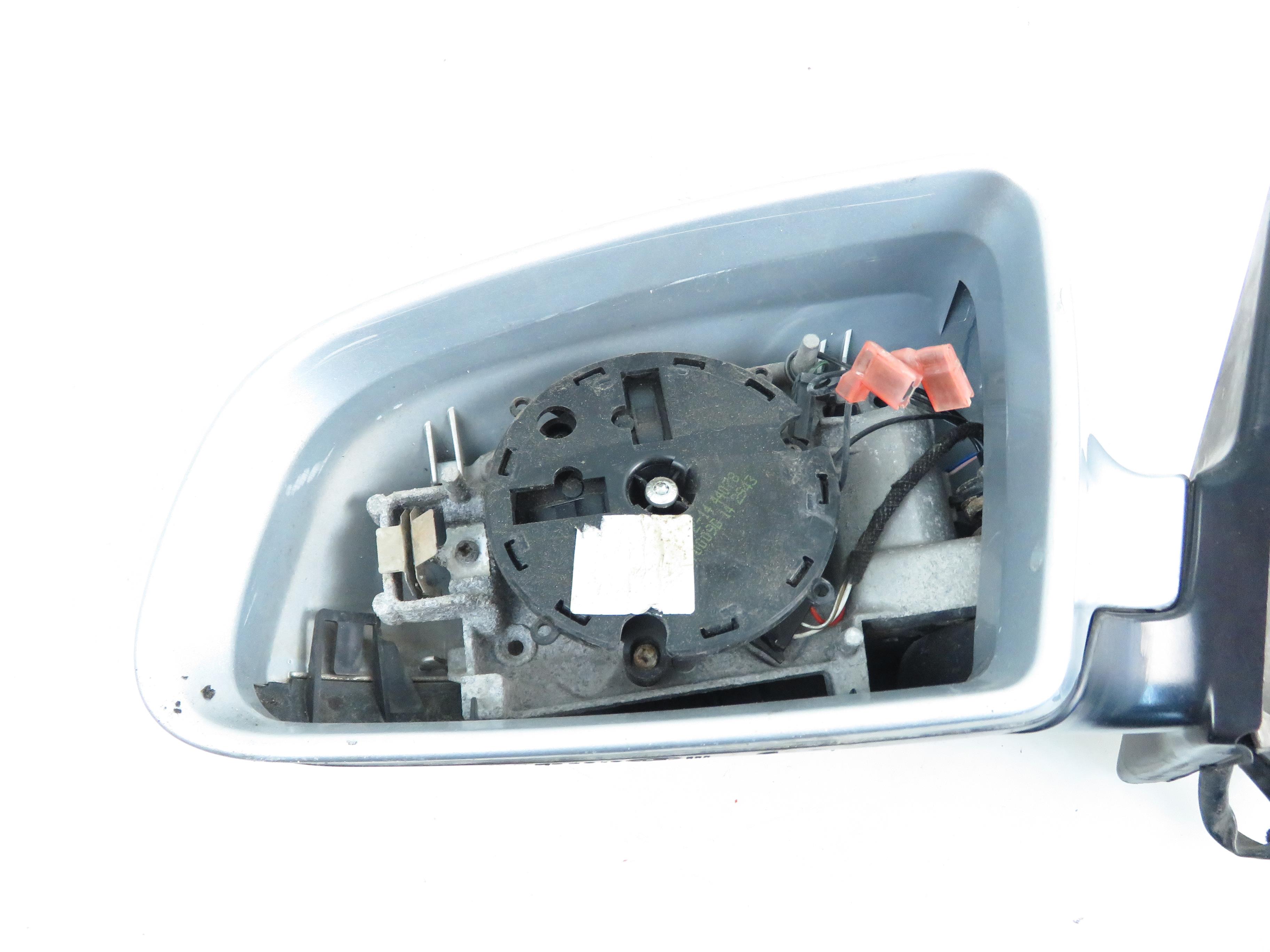 AUDI A4 B6/8E (2000-2005) Venstre sidespejl 25701360