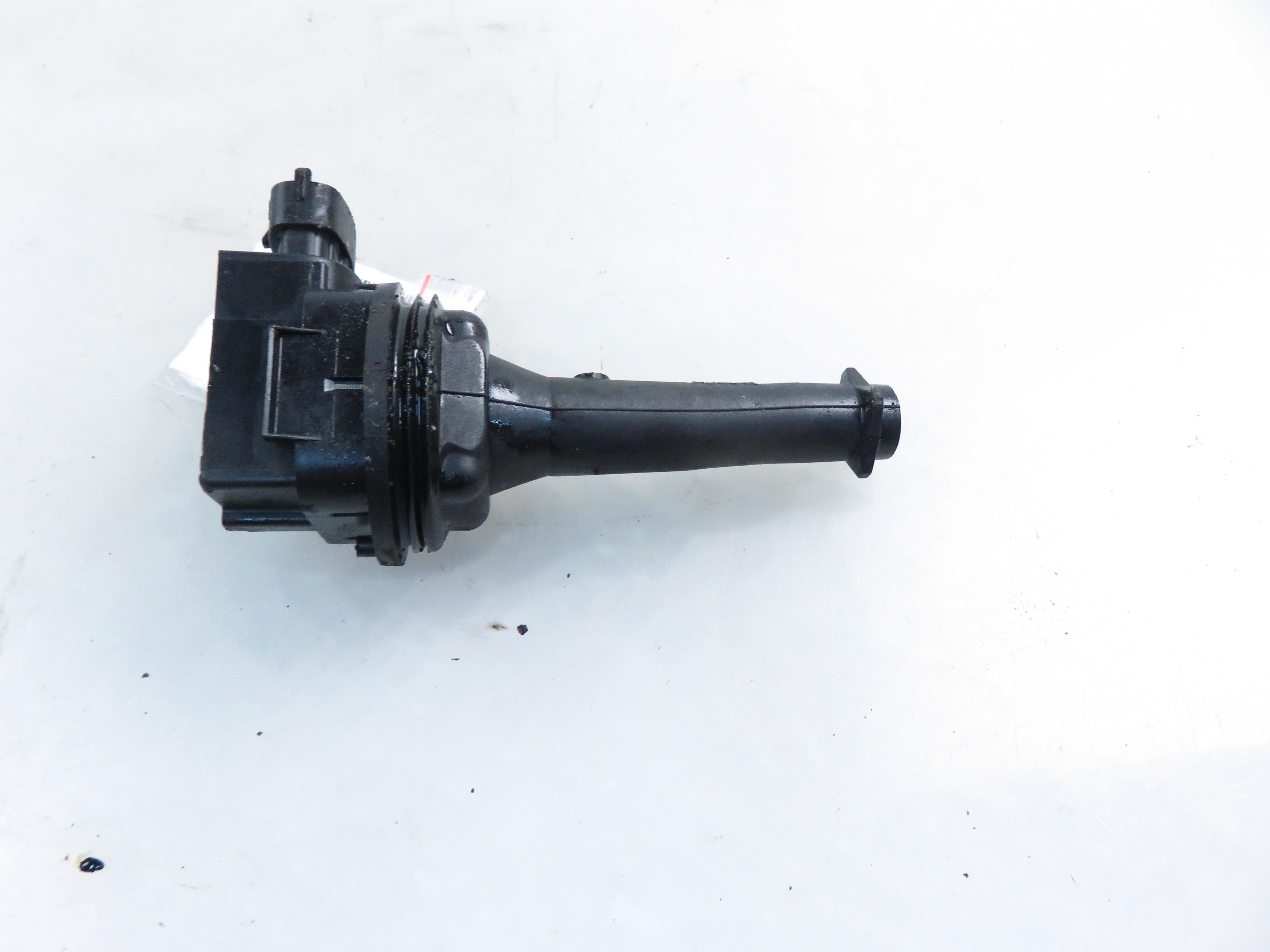 VOLVO S80 1 generation (1998-2006) Bobine d'allumage haute tension 0221604001 24348787