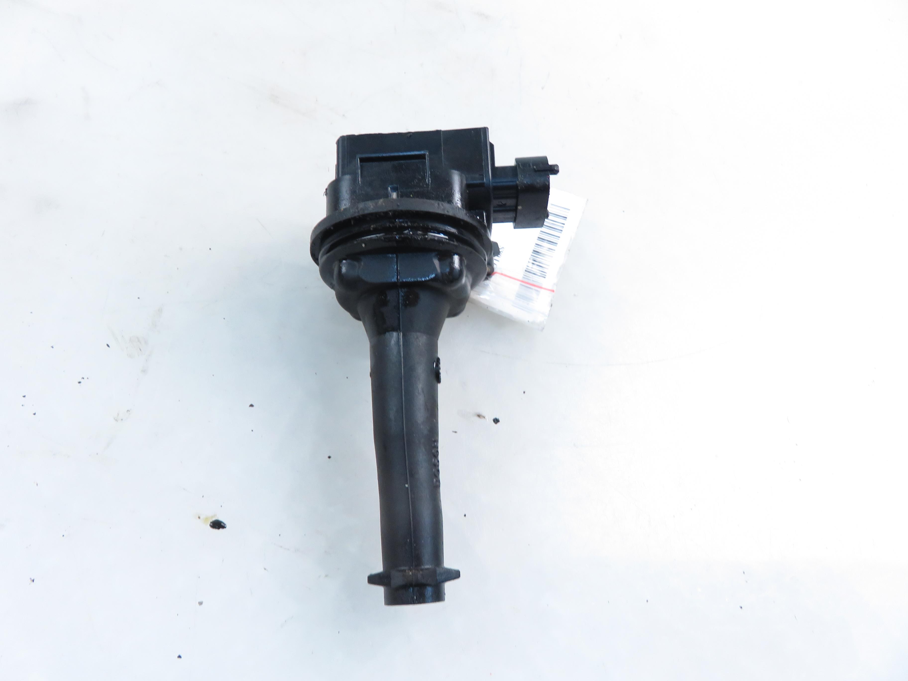 VOLVO S80 1 generation (1998-2006) Bobine d'allumage haute tension 0221604001 24348787