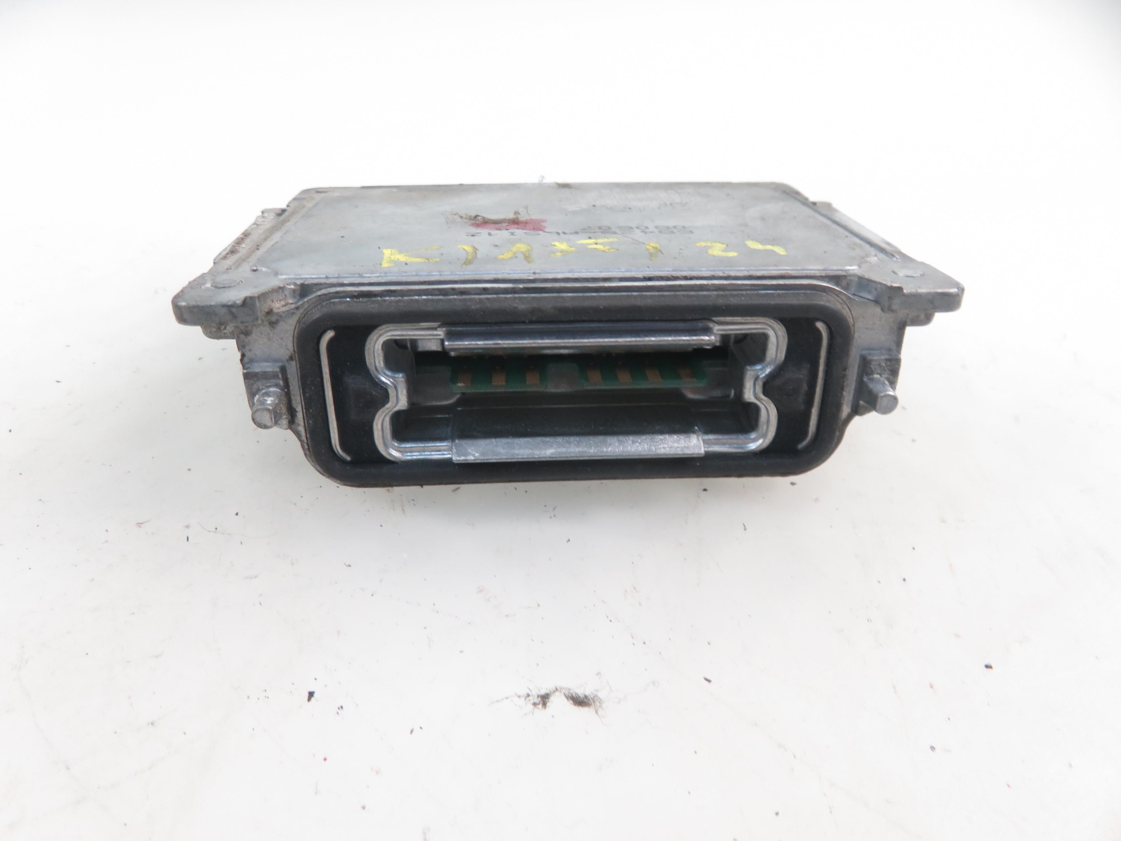 VOLKSWAGEN Passat B6 (2005-2010) Xenon Light Control Unit 4L0907391 24671253