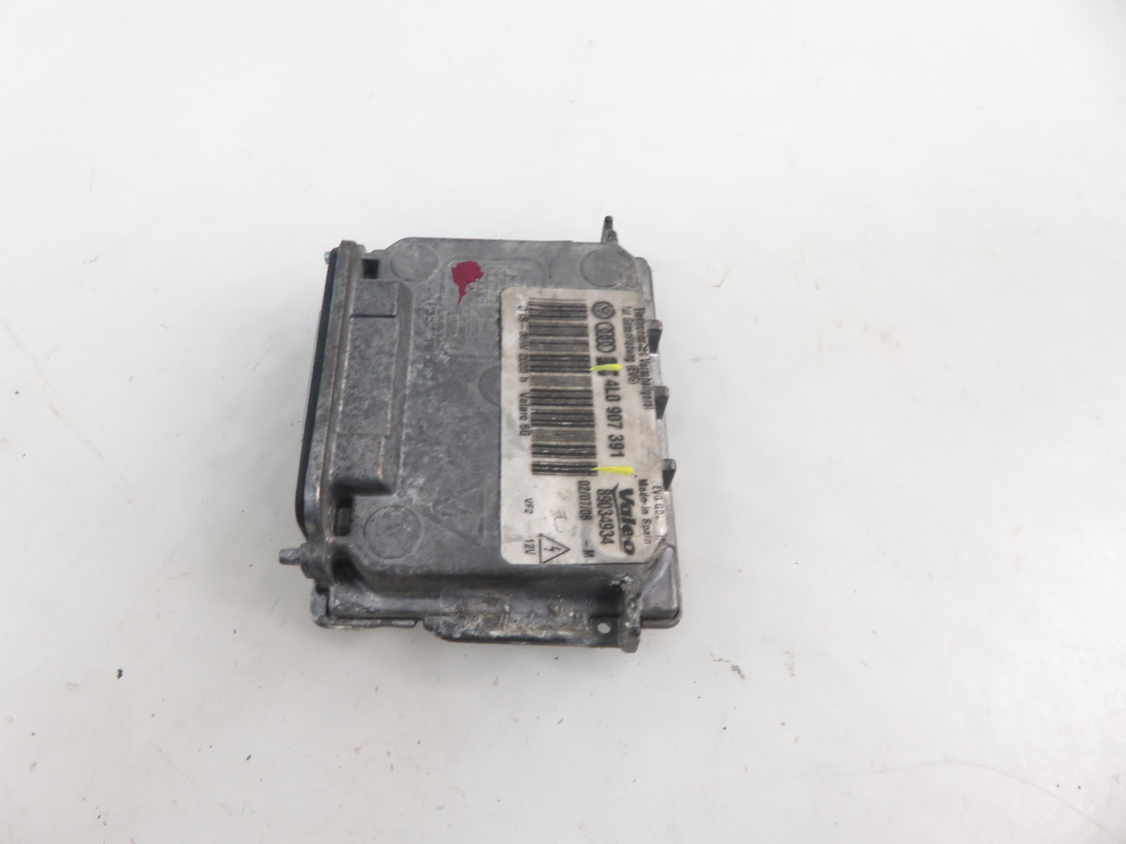 VOLKSWAGEN Passat B6 (2005-2010) Xenon Light Control Unit 4L0907391 24671253