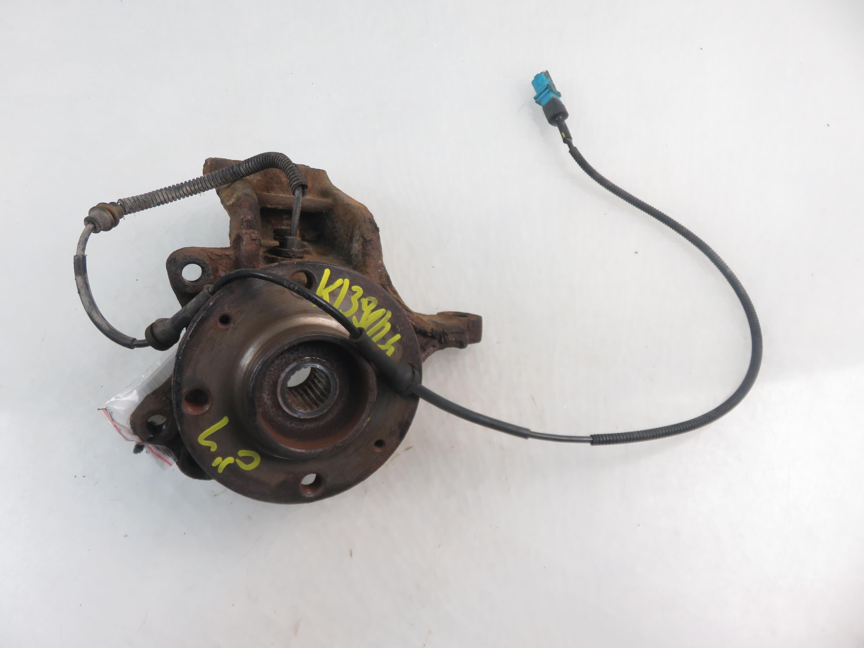 CITROËN C3 1 generation (2002-2010) Front Right Wheel Hub 24397877