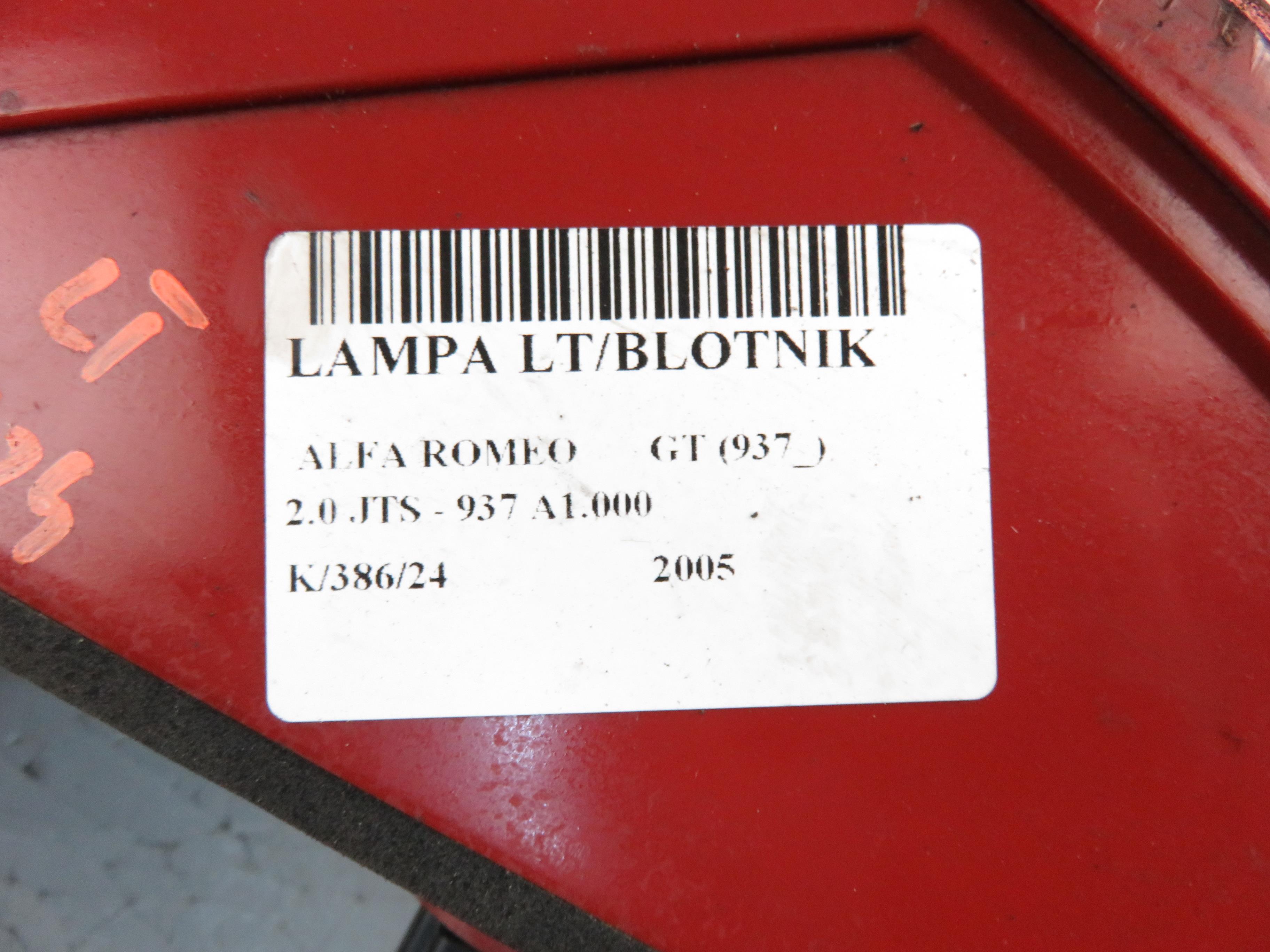 ALFA ROMEO GT 937 (2003-2010) Aizmugurējais kreisais lukturis 60681559 24694203