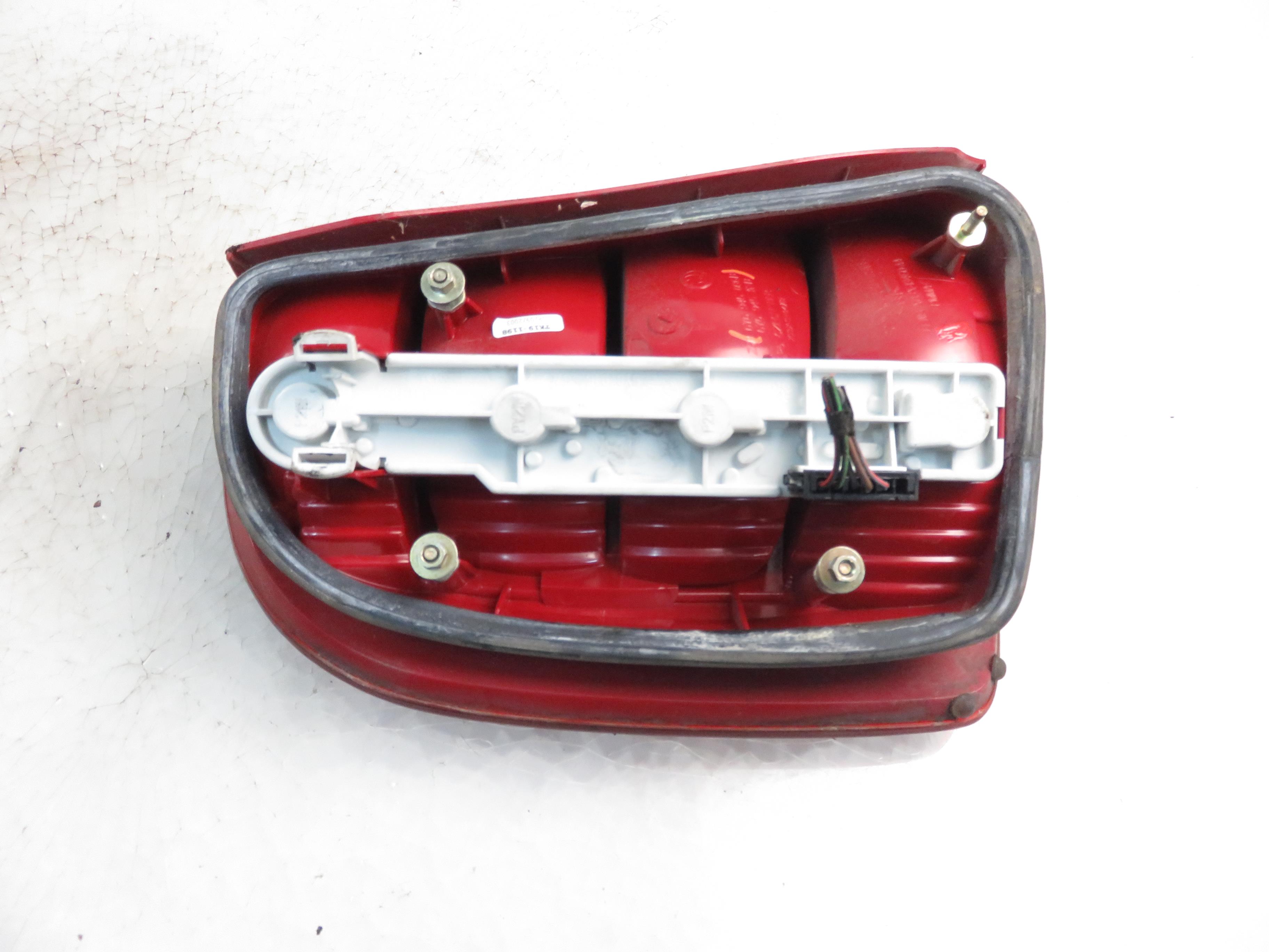 SKODA Fabia 6Y (1999-2007) Rear Right Taillight Lamp 6Y6945096B, 6Y6945112B 24670718