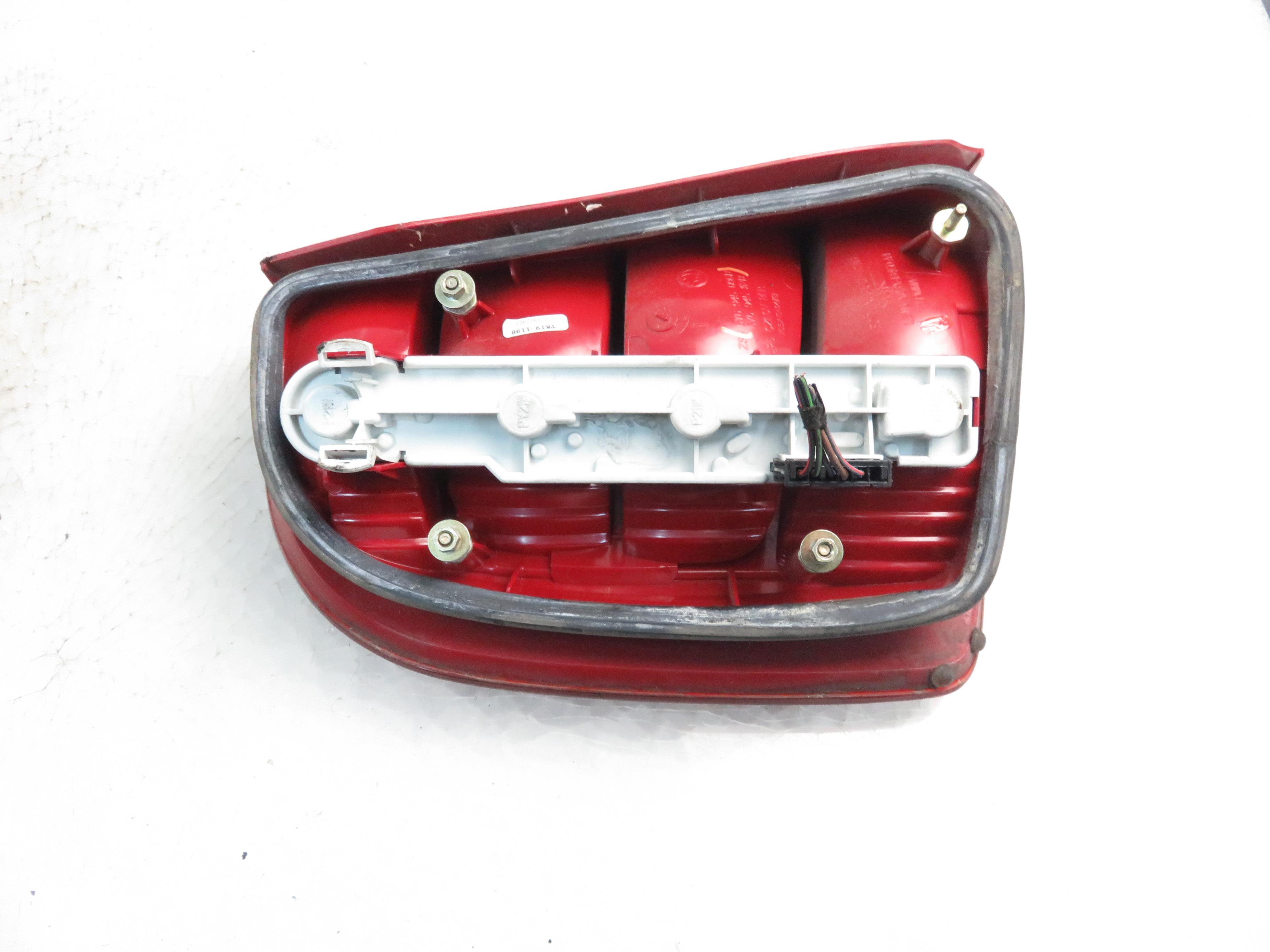 SKODA Fabia 6Y (1999-2007) Rear Right Taillight Lamp 6Y6945096B, 6Y6945112B 24670718