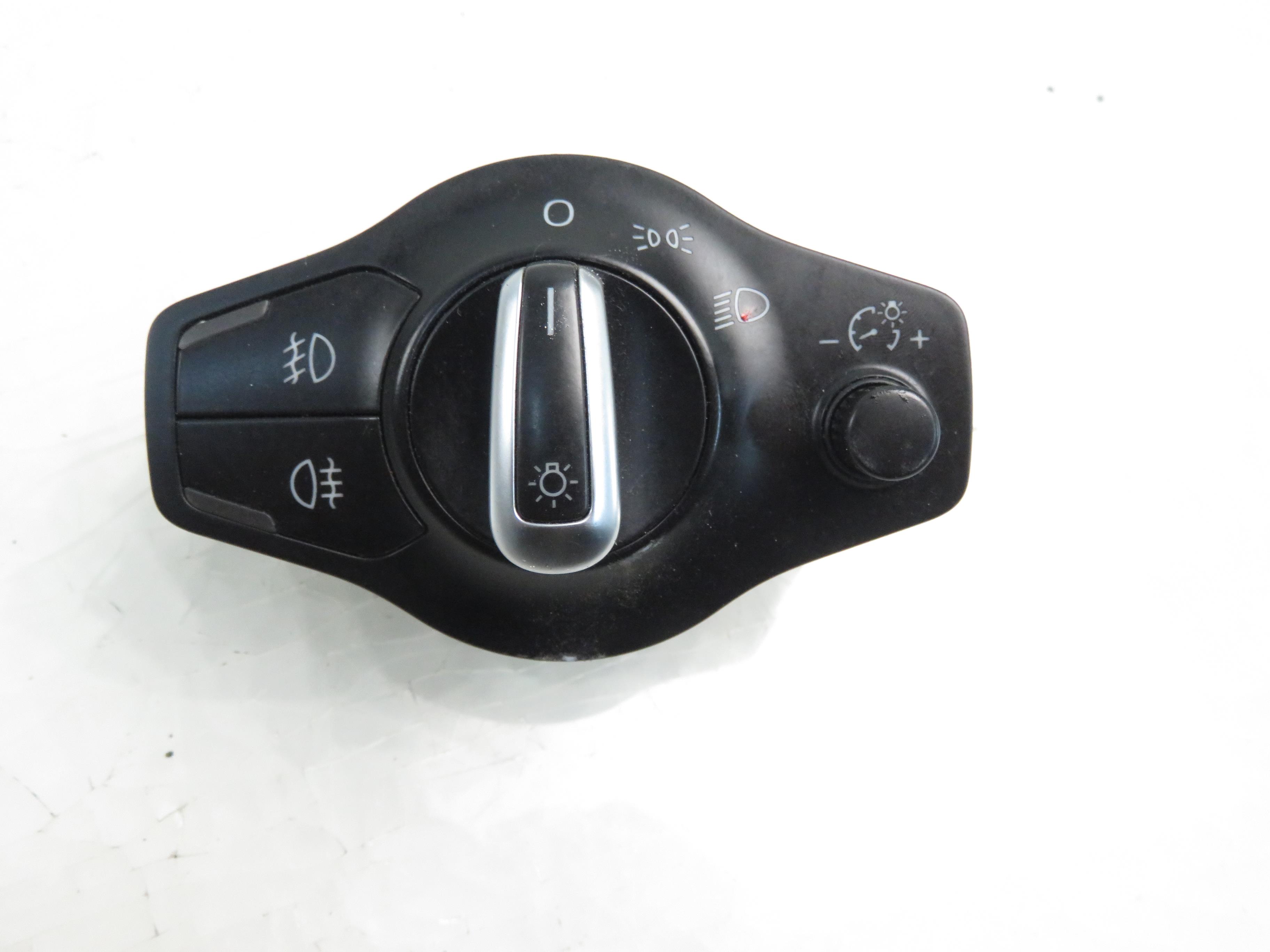 AUDI A4 B8/8K (2011-2016) Headlight Switch Control Unit 8K0941531AK 24678061