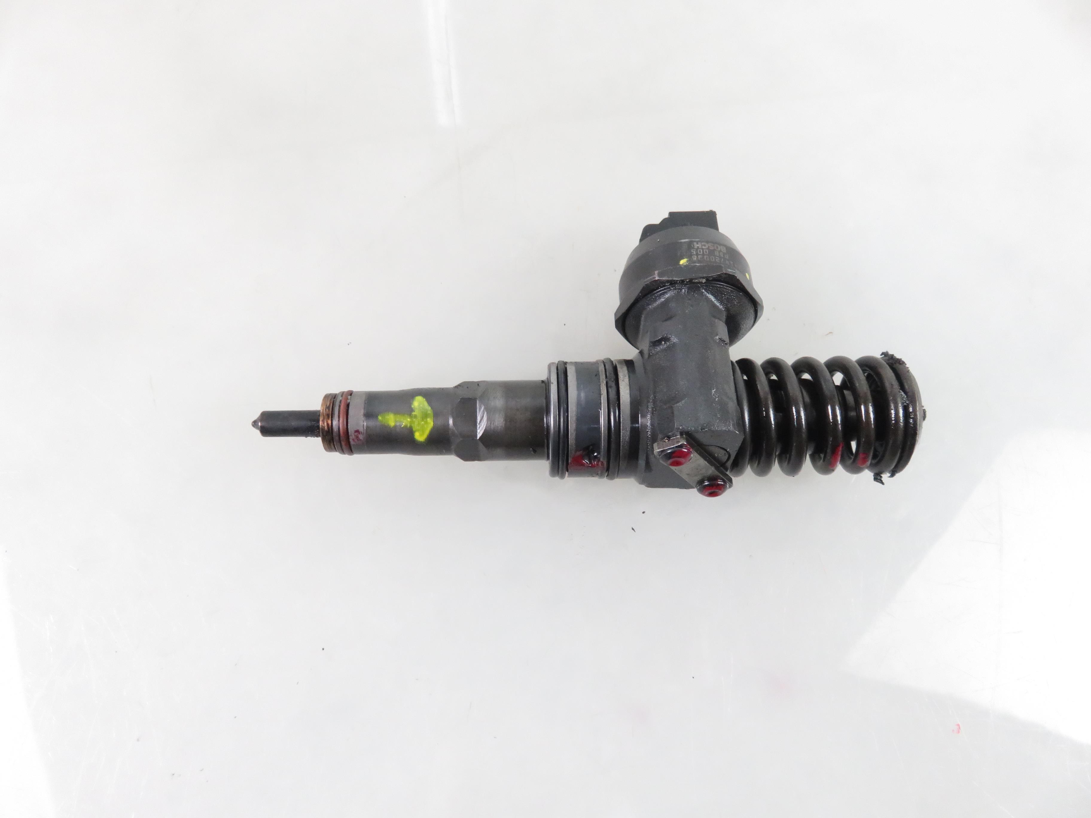 FORD Galaxy 1 generation (1995-2006) Injecteur d'huile 038130073AK, 0414720038 24670762