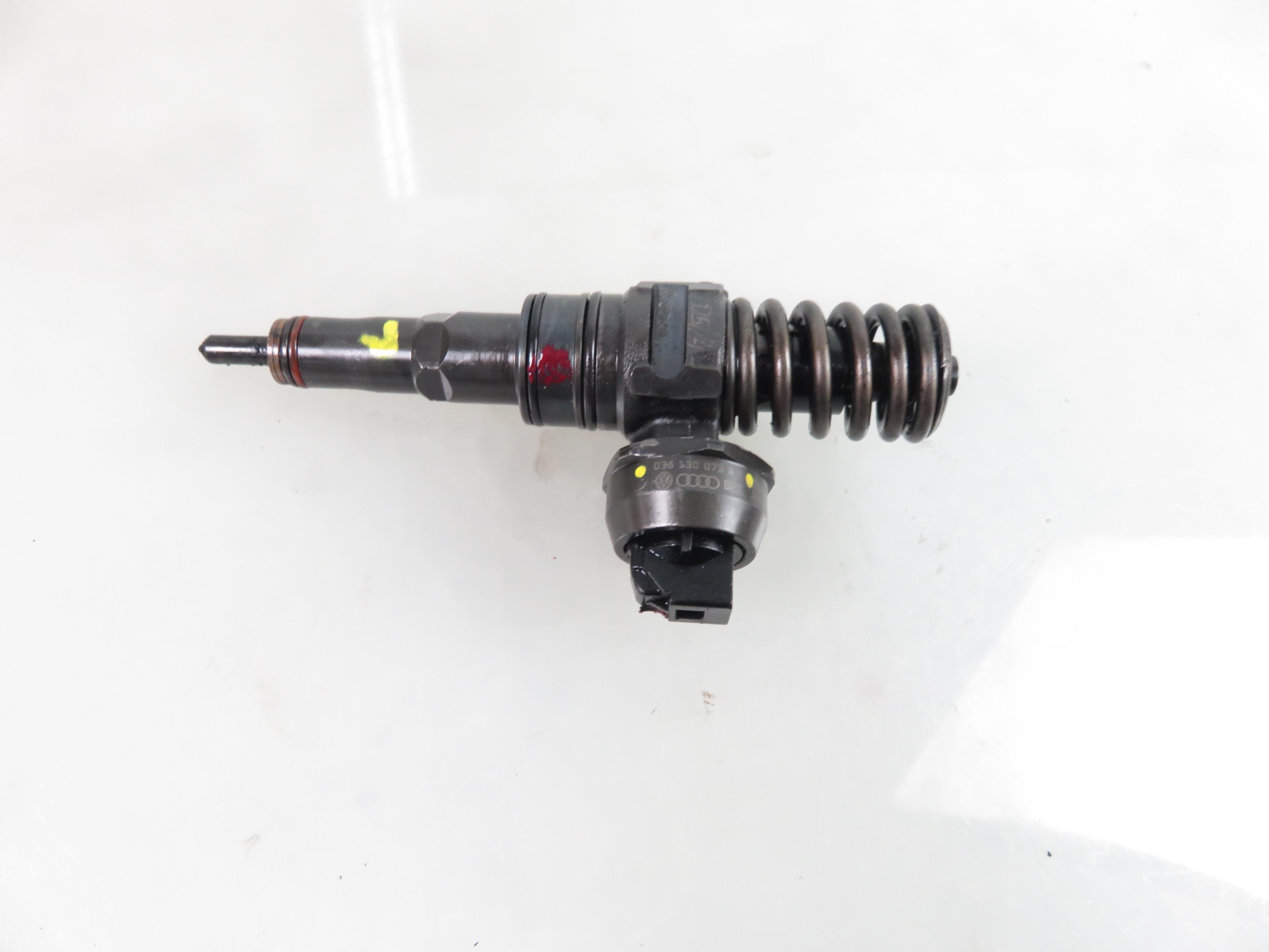 AUDI A4 B6/8E (2000-2005) Oil Injector 038130073AR, 0414720214 24671092