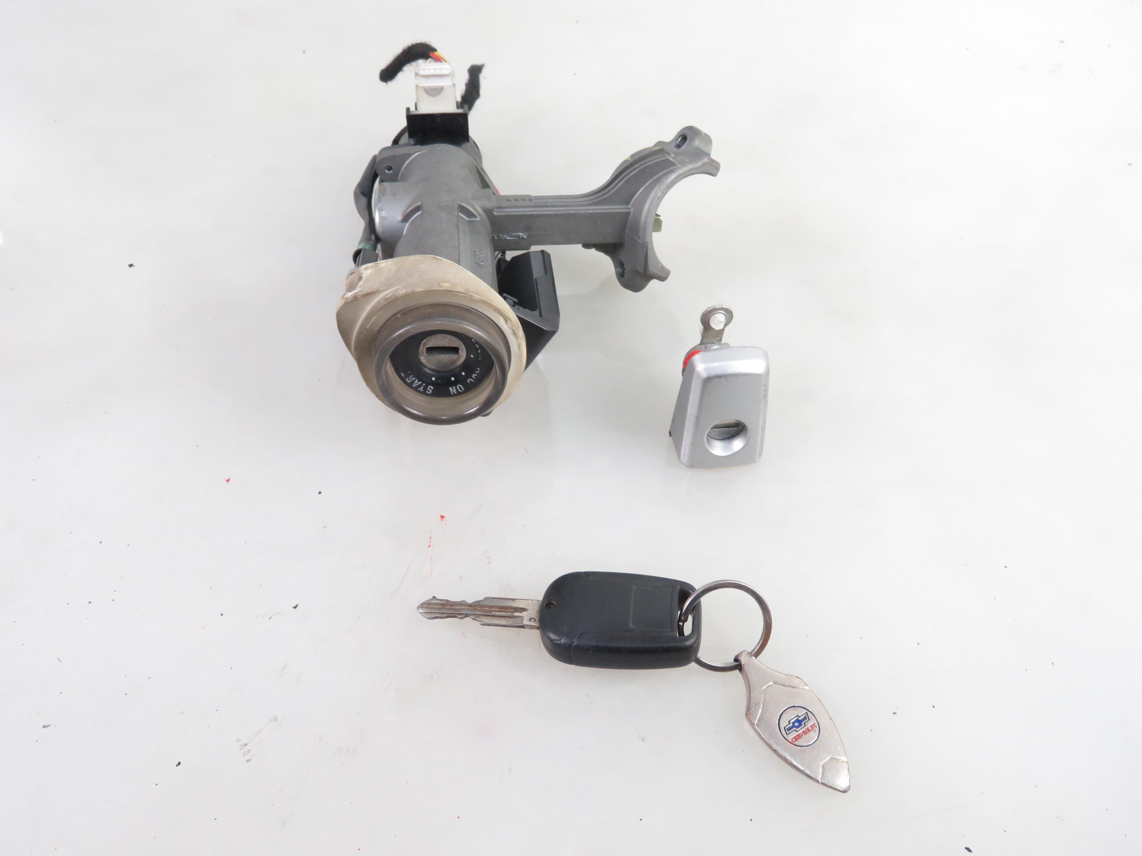 CHEVROLET Captiva 1 generation (2006-2018) Ignition Lock 96628238 25604831