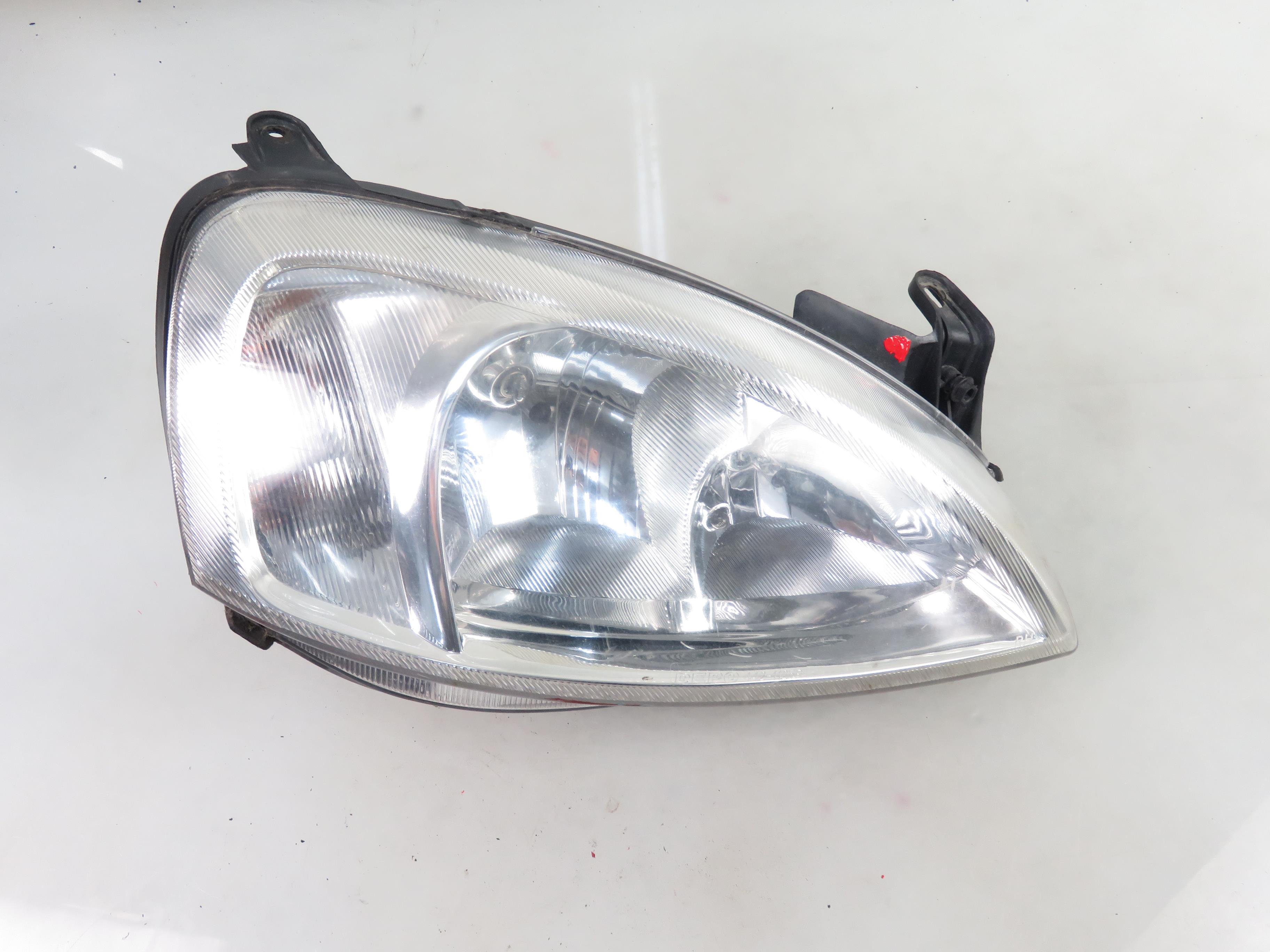 OPEL Corsa C (2000-2006) Front Right Headlight 24784953