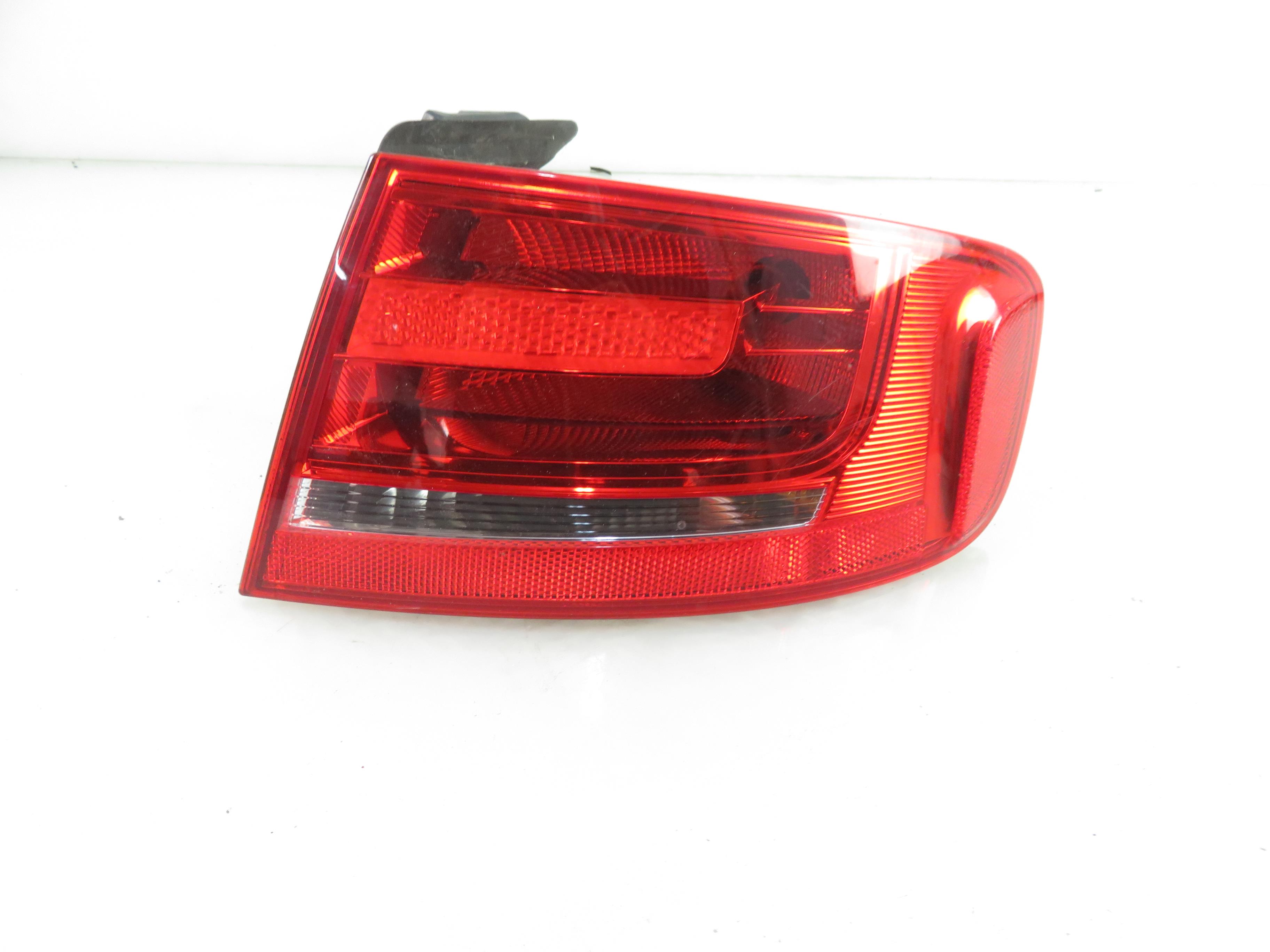 AUDI A4 B8/8K (2011-2016) Rear Right Taillight Lamp 00968606 24767343