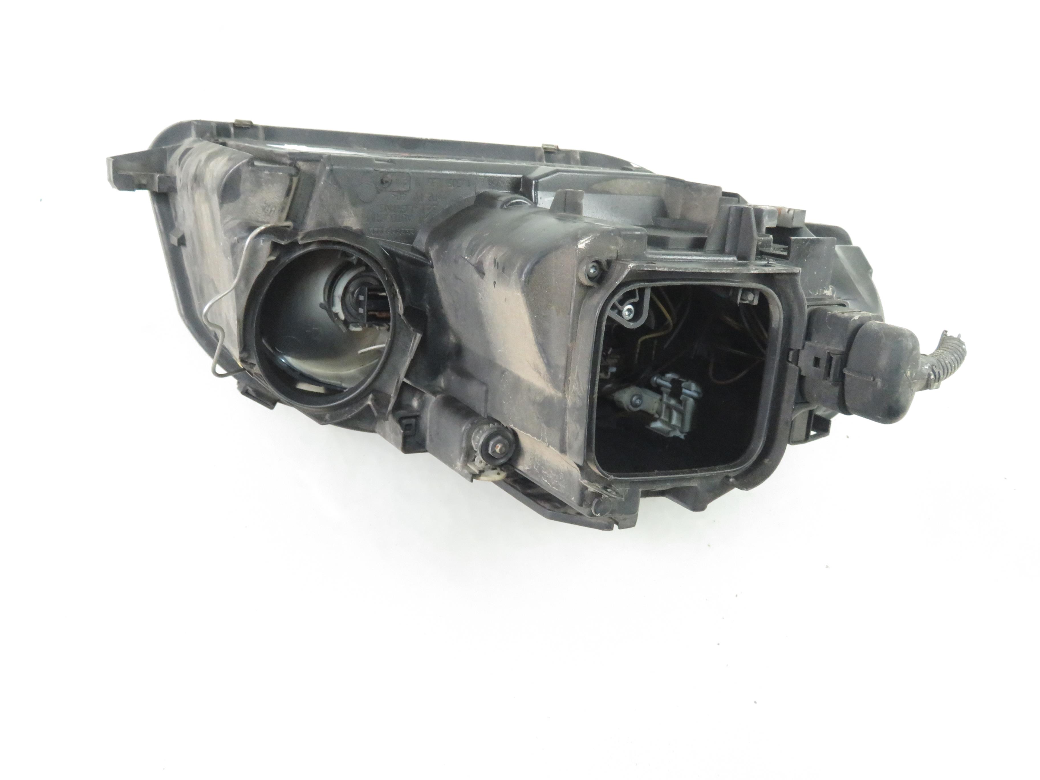 AUDI A3 8P (2003-2013) Front venstre frontlykt 0301206201, 8P0941003A 24677862
