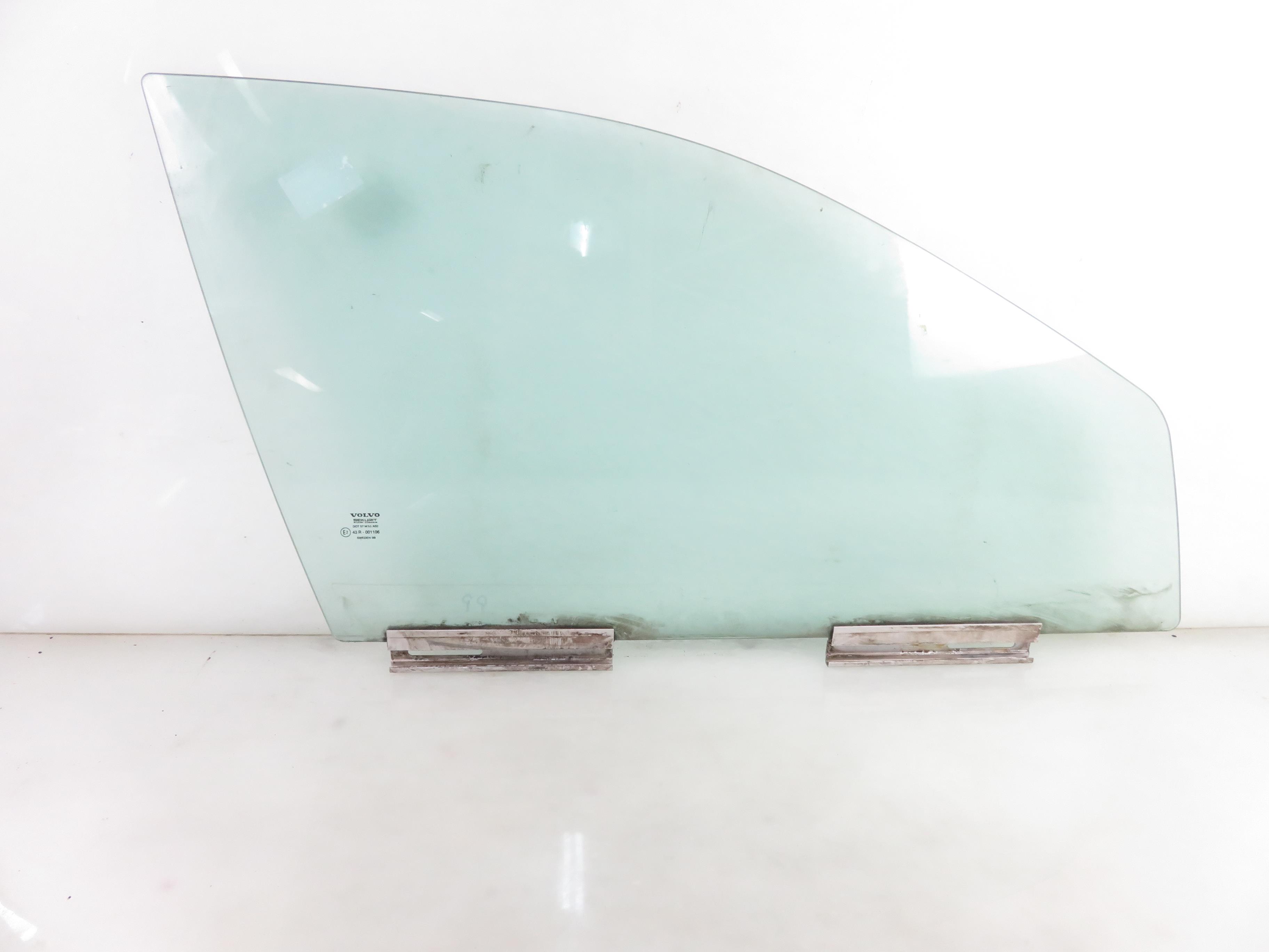 VOLVO S80 1 generation (1998-2006) Front Right Window 24980748