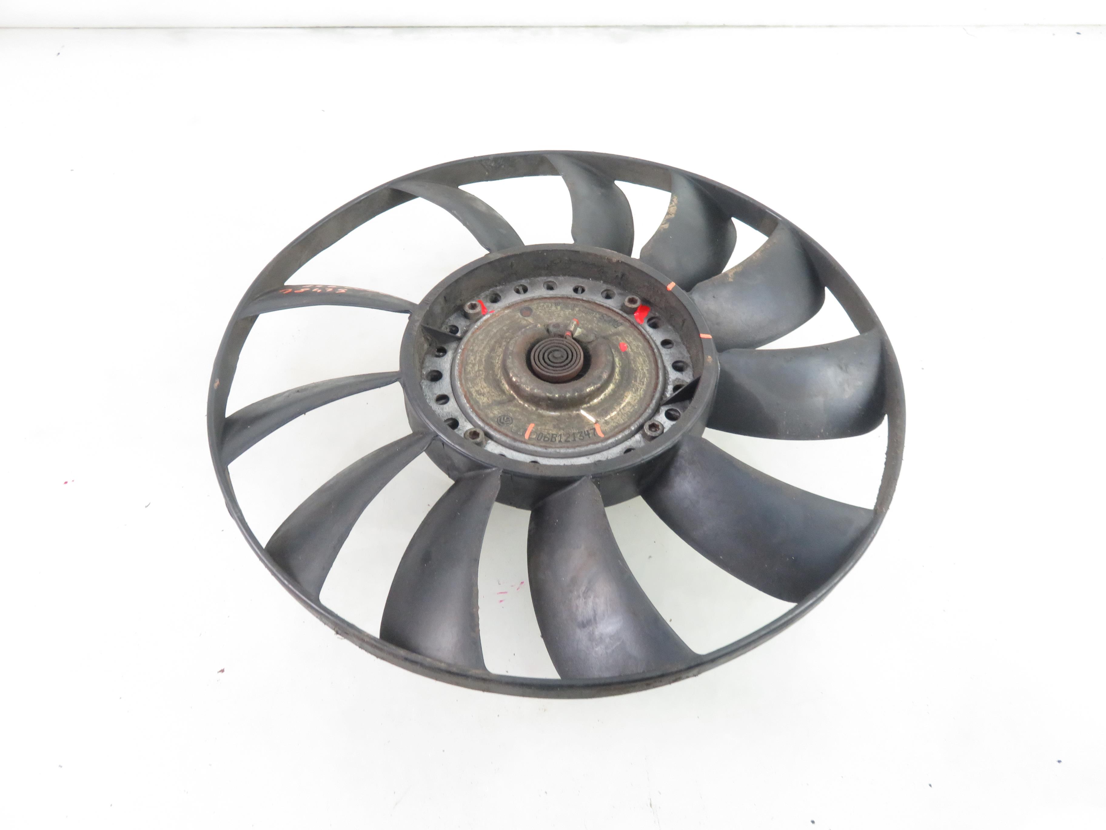 VOLKSWAGEN Passat Variant 1 generation (2010-2024) Couplage de ventilateur 06B121347, 058121301B 24671281