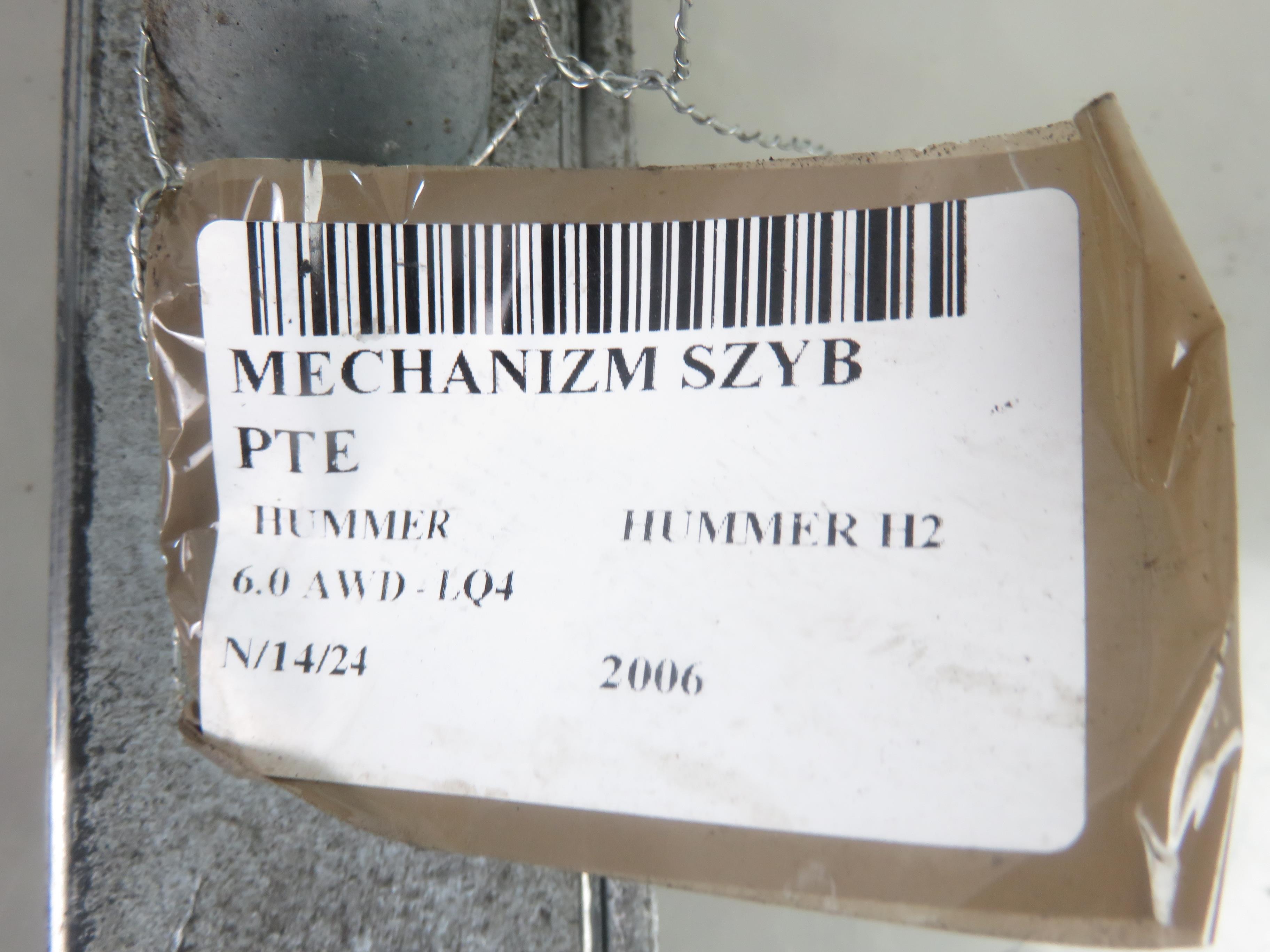 HUMMER H2 1 generation (2002-2009) Bakre høyre dør vindusregulator CM090940C 25301203