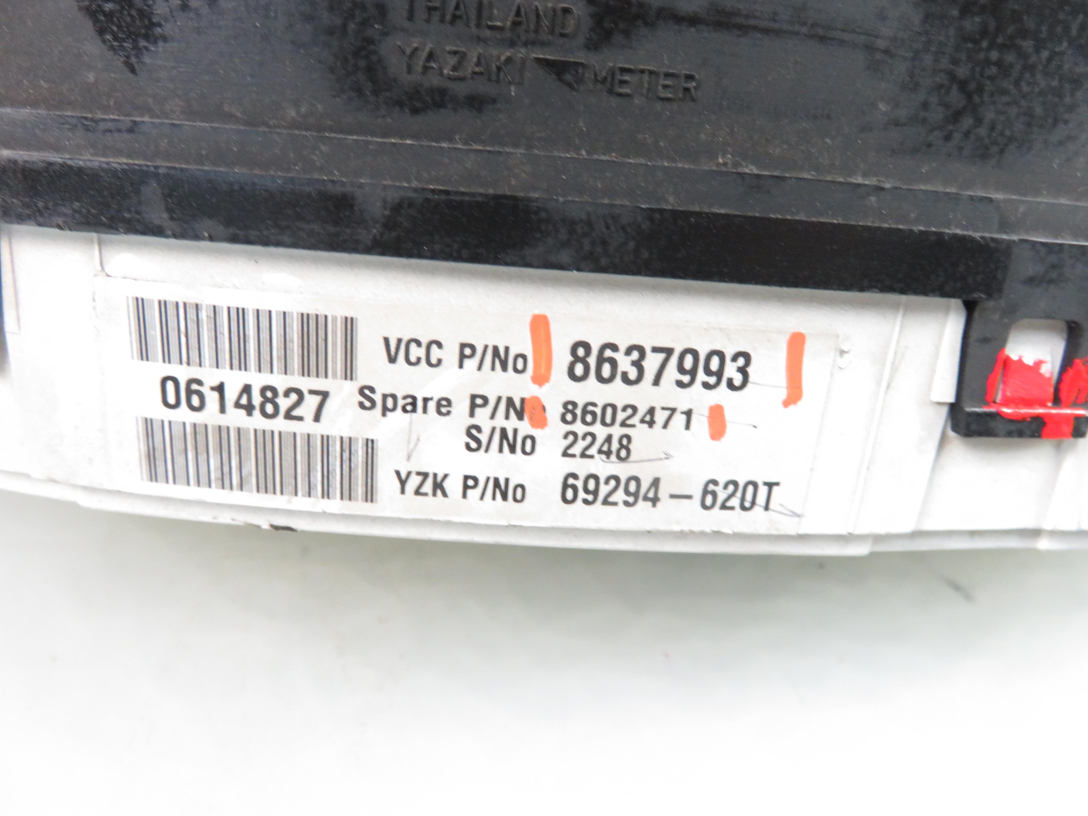VOLVO S60 1 generation (2000-2009) Sebességmérő műszer 8637993, 8602471 24678177
