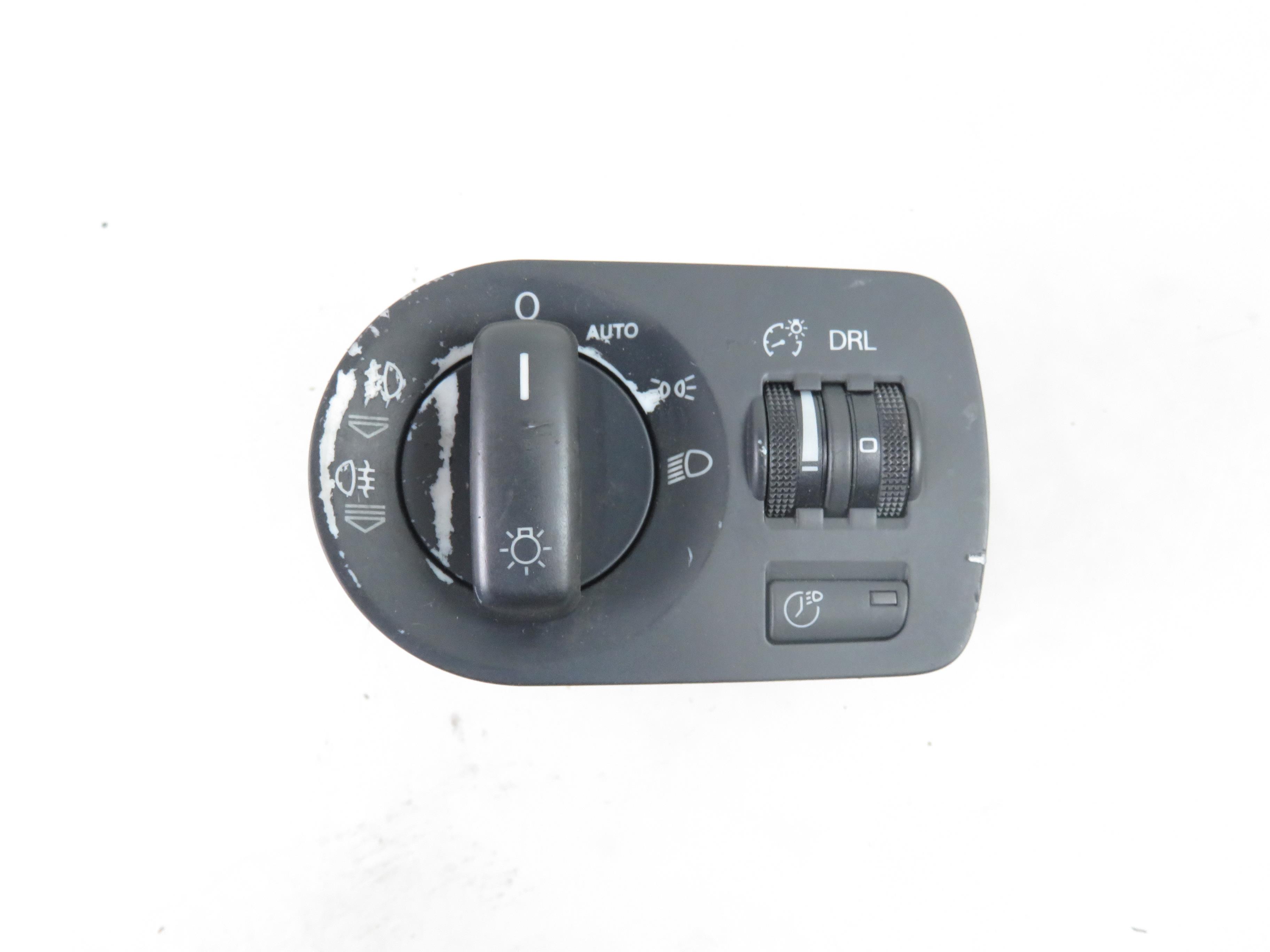AUDI A3 8P (2003-2013) Headlight Switch Control Unit 8P1941531AK, 8P1919093A 25001342