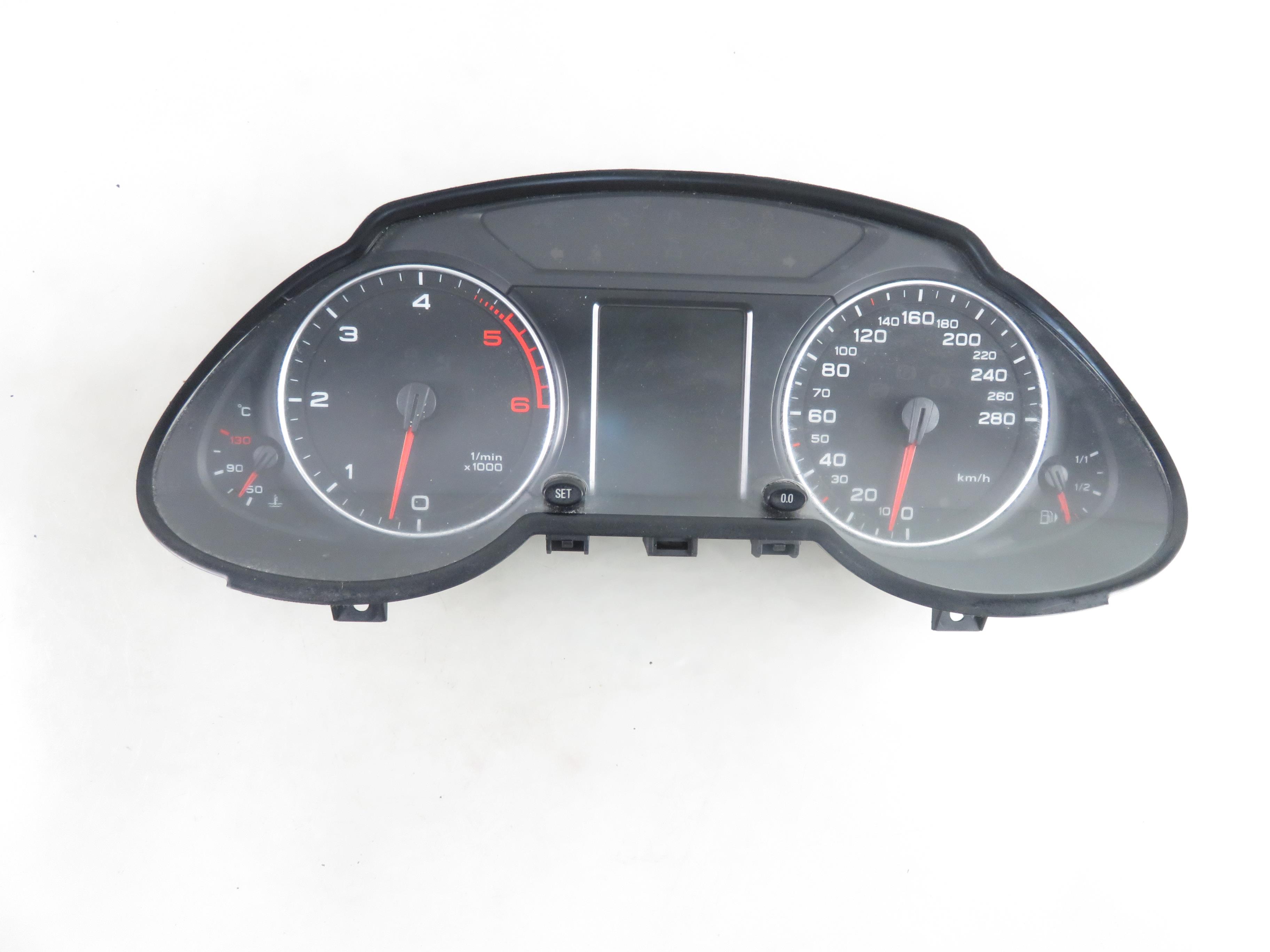 AUDI Q5 8R (2008-2017) Speedometer 8R0920900P 24864571